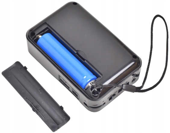 MAŁE PRZENOŚNE RADIO GŁOŚŃE USB PENDRIVE KARTY SD Marka CMiK