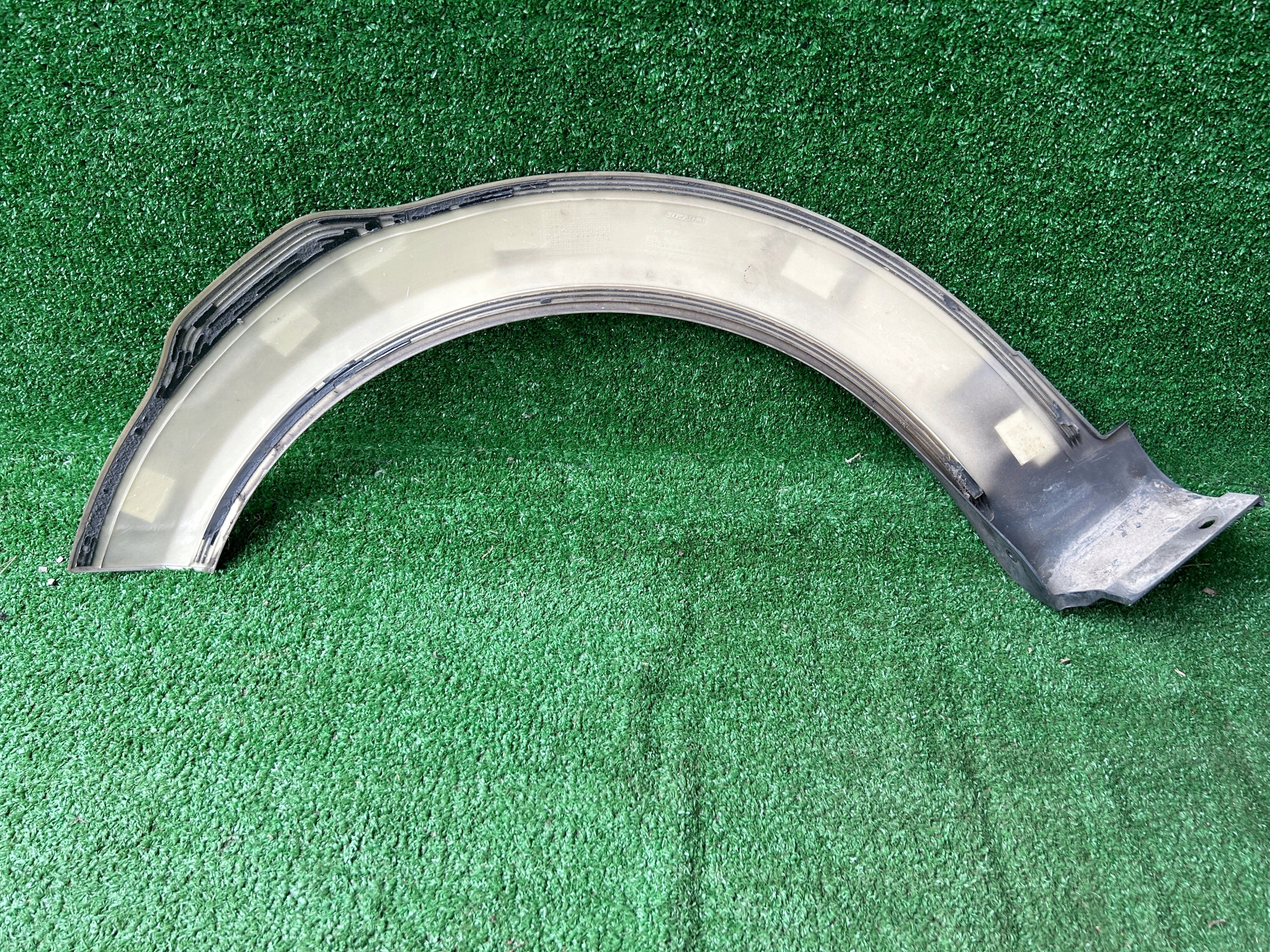 Opel Insignia B Moulage Couverture Aile Avant 39085837