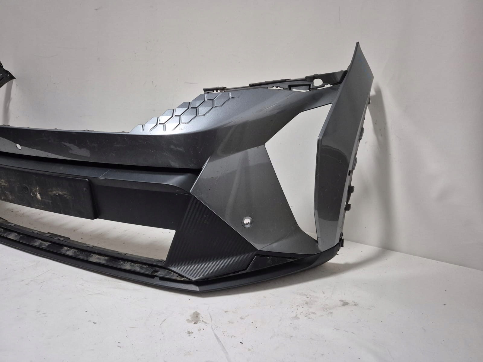 RENAULT SCENIC V 5 E-TECH 24- bumper front front PDC 620263121R