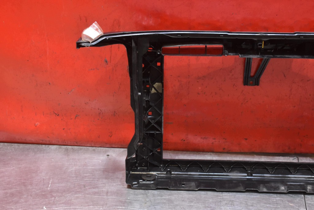 support panel for radiators pillar bonnet latch lock SKODA SUPERB 2 II 2.0 TDI 140 KM 08-13