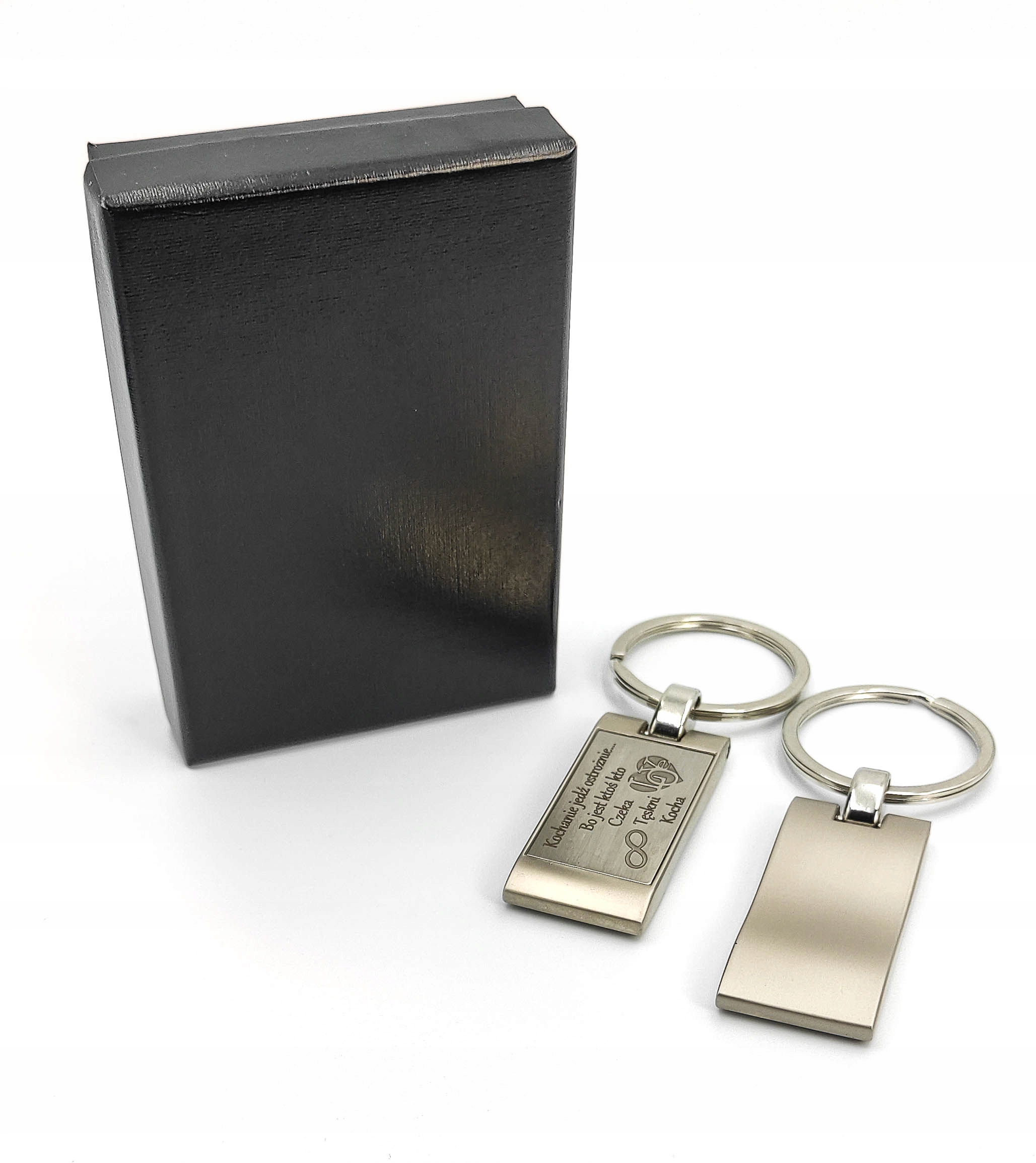 Brelok GRAWER na prezent do kluczy do samochodu