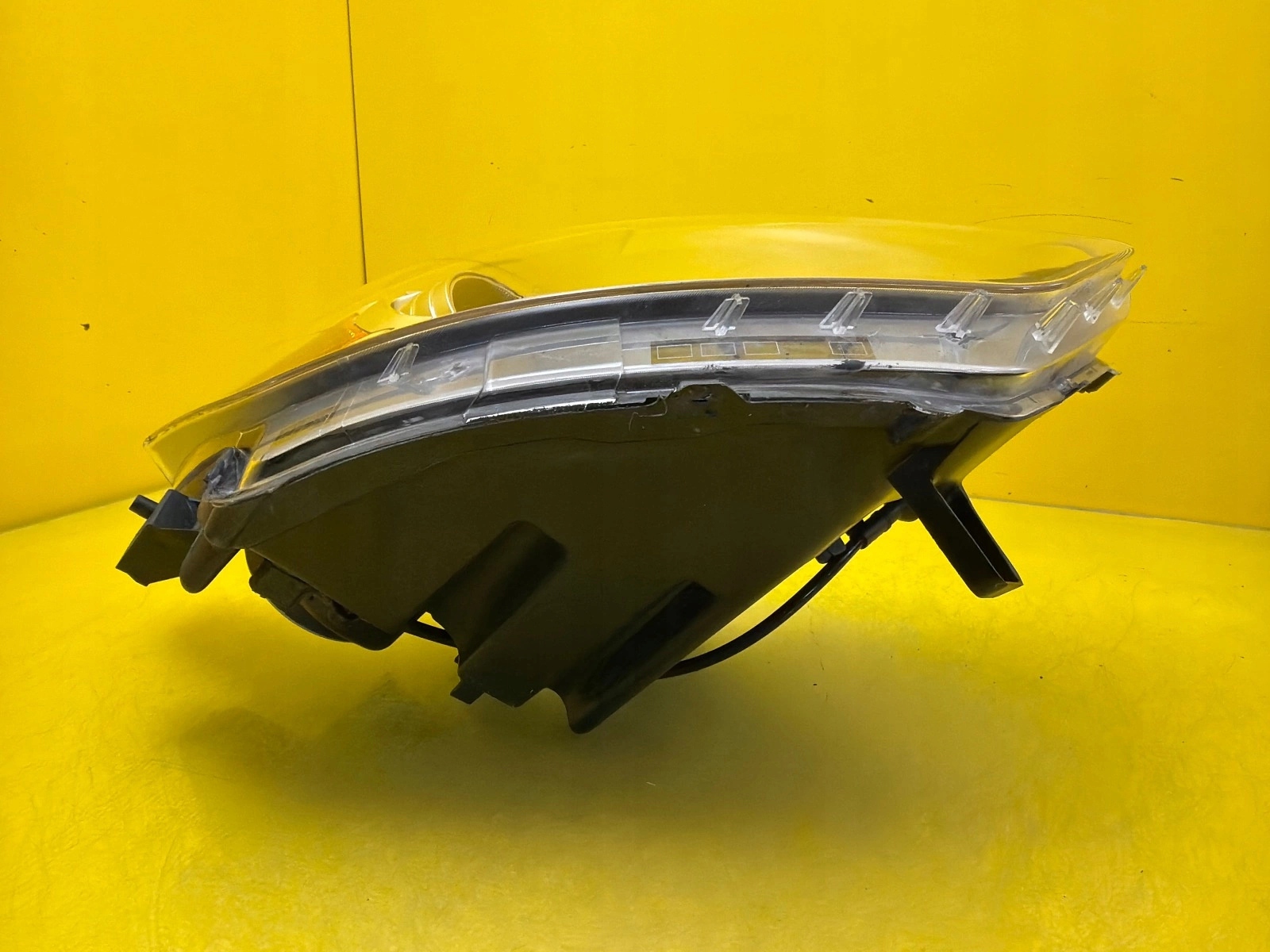 light right front Ford Mustang VI 15-17 Xenon