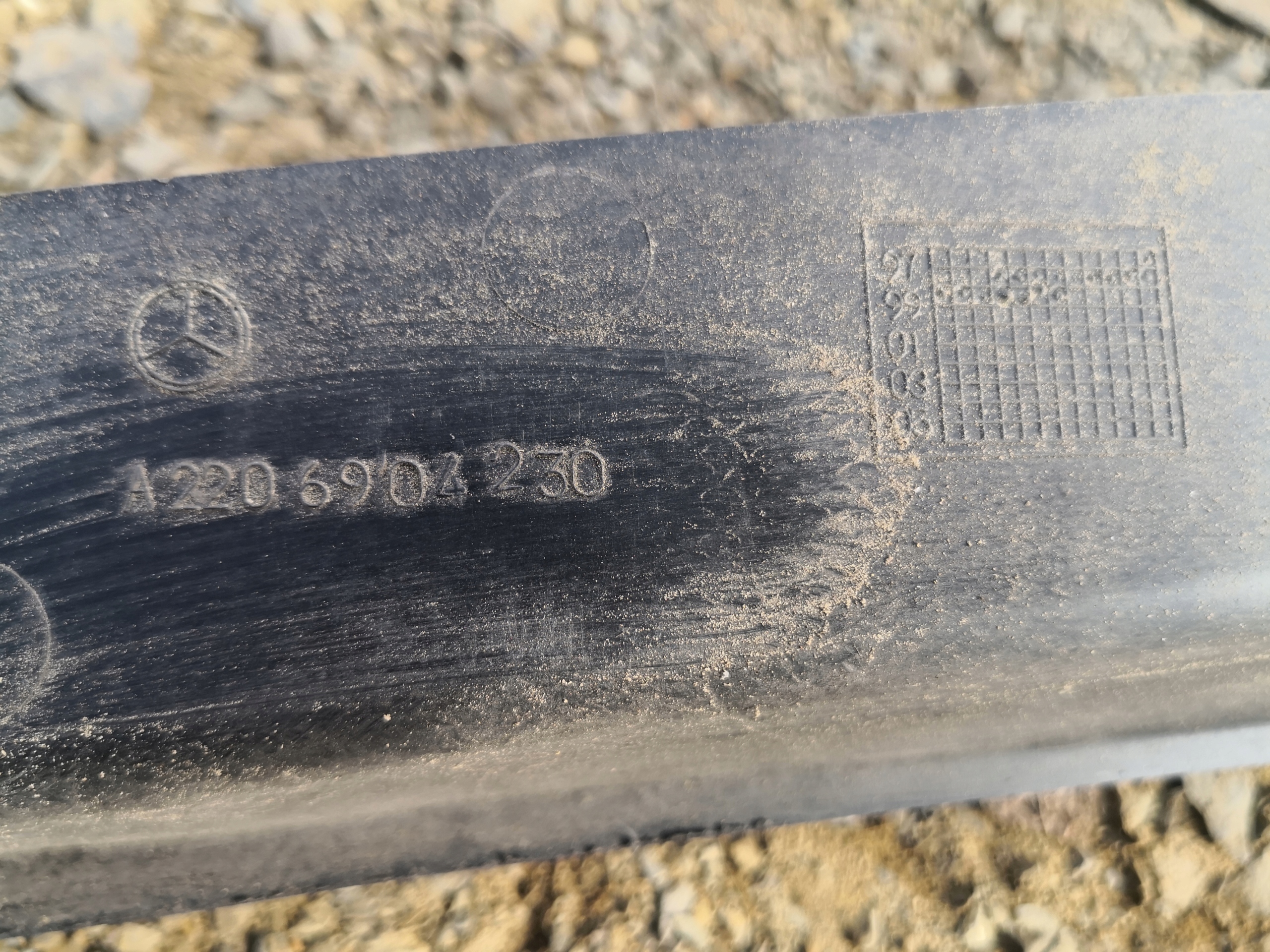 moulding boot right MERCEDES W220 A2206904230