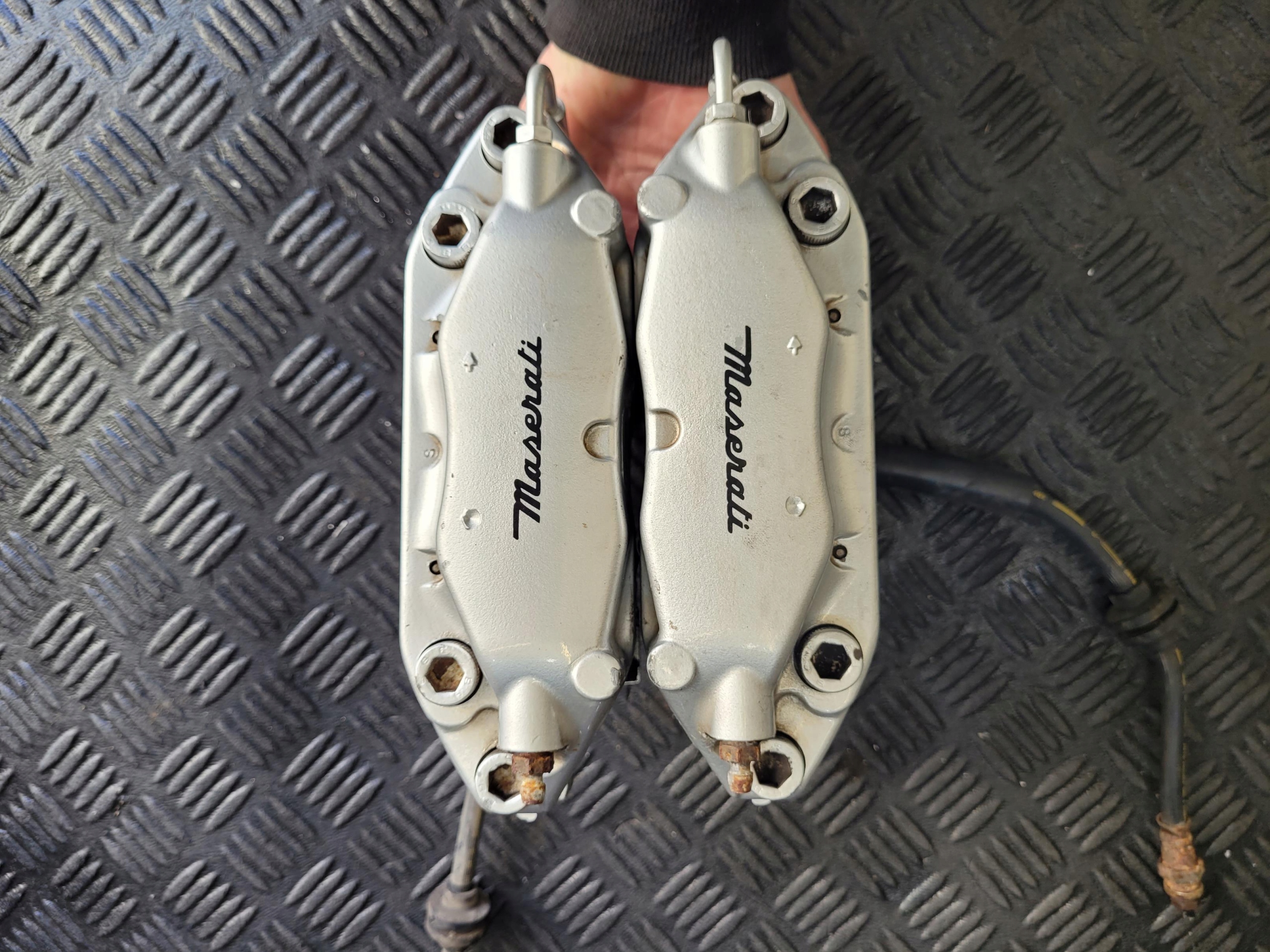caliper front rear part left right KOMPLET BREMBO MASERATI QUATTROPORTE V 4.2