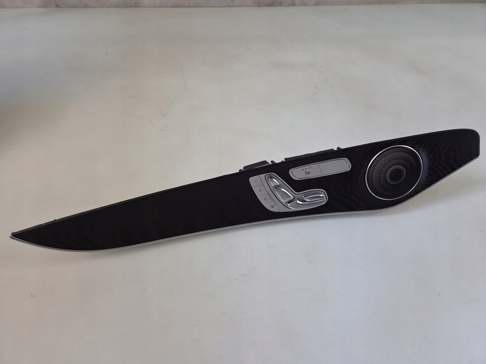 control panel fotelem left moulding MERCEDES GLC X253 C253 W253