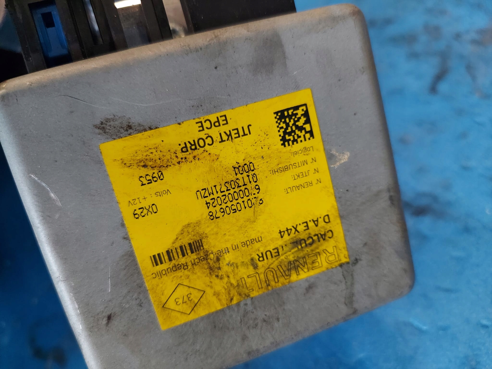 RENAULT TWINGO control 488109363R 6900002164A