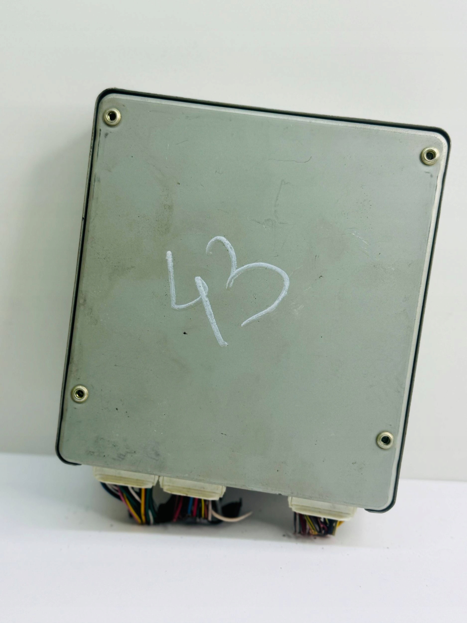 computer of the engine control unit MAZDA 6 1.8 L81318881H E6T52477H3