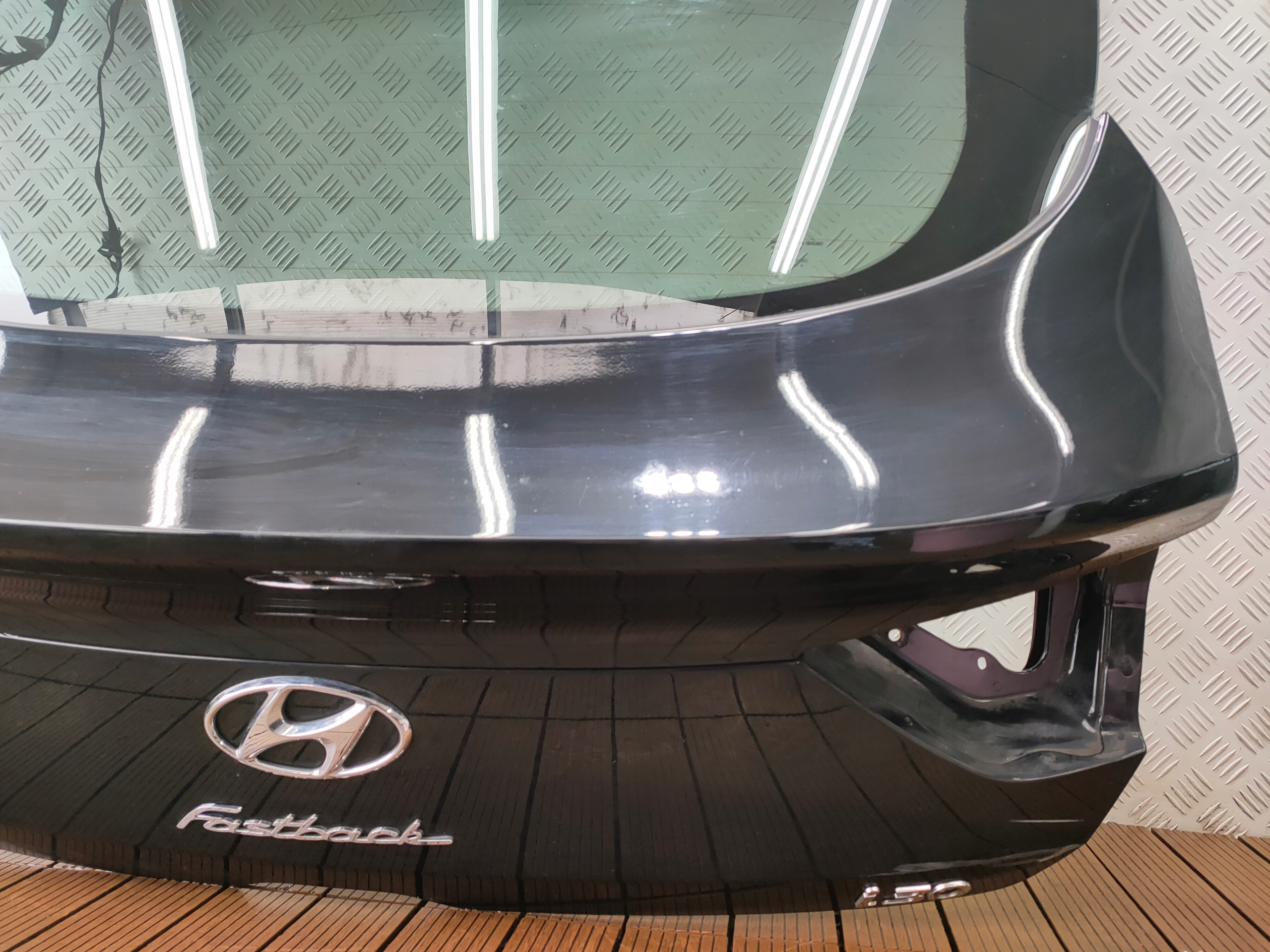 HYUNDAI I30 III 16-23 FASTBACK boot doors boot Z window rear part colour PAE