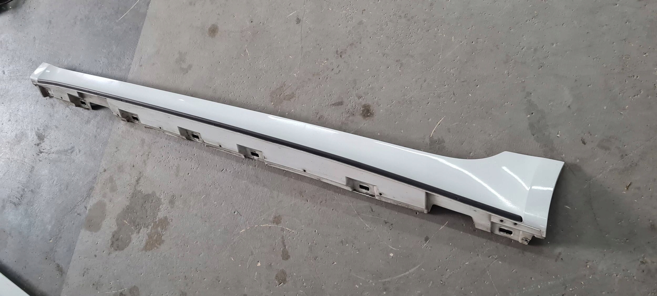 A5 8W moulding cap threshold left SLINE SPORTBACK LS9R 8W8853859A