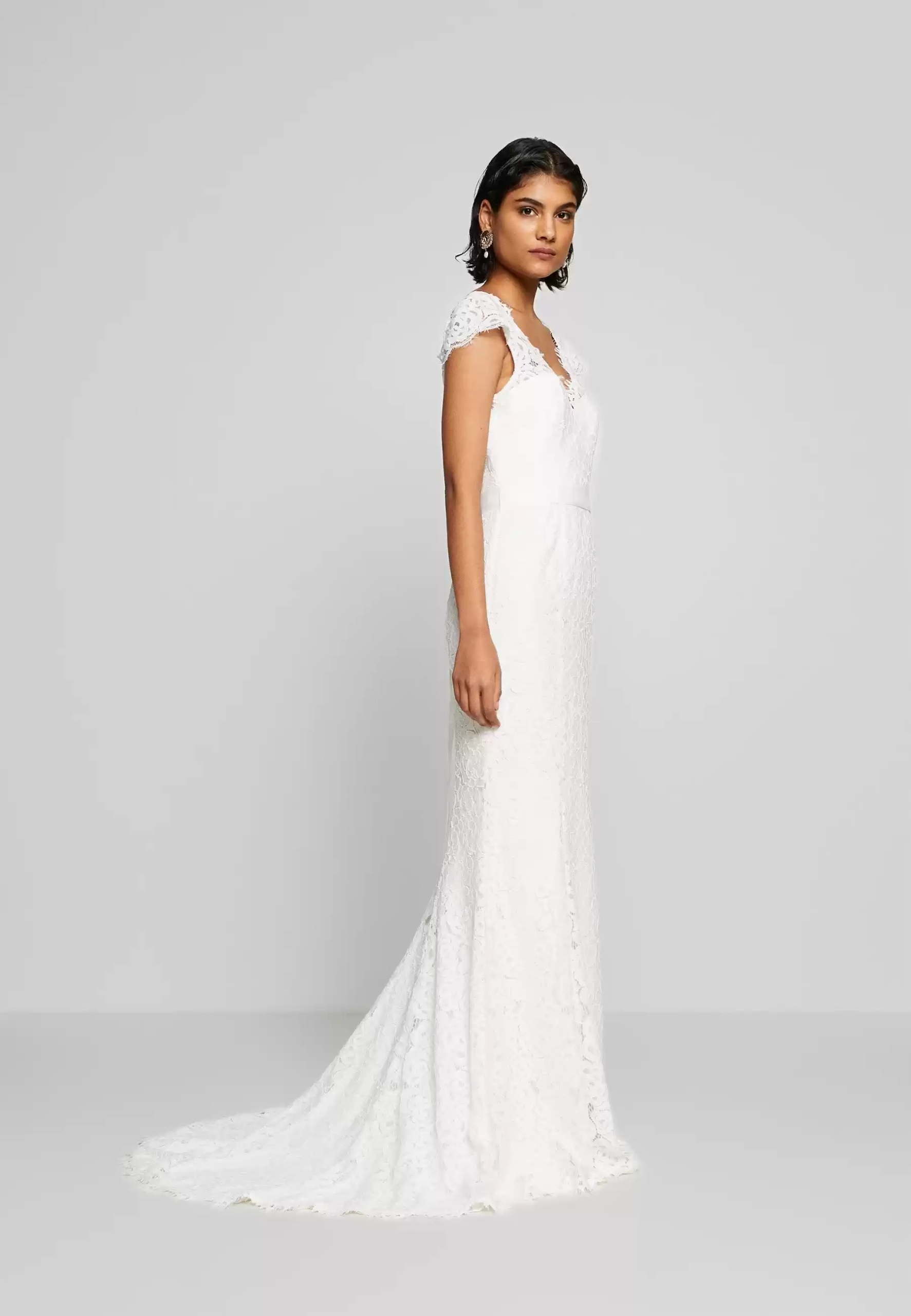 Akce Th&th Alara Cap – Plesové šaty