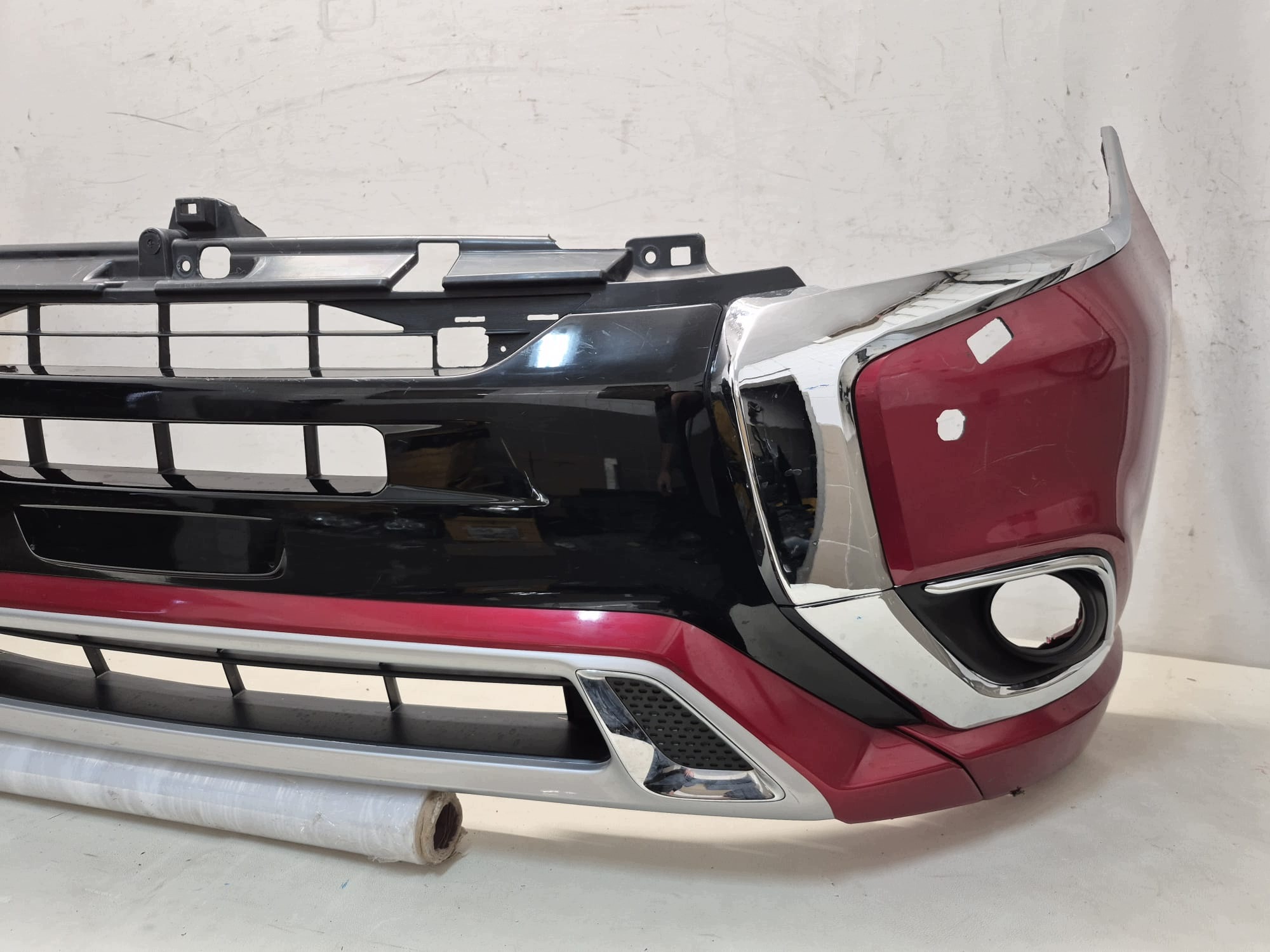 MITSUBISHI OUTLANDER III PHEV LIFT 19- bumper front front SPR PDC