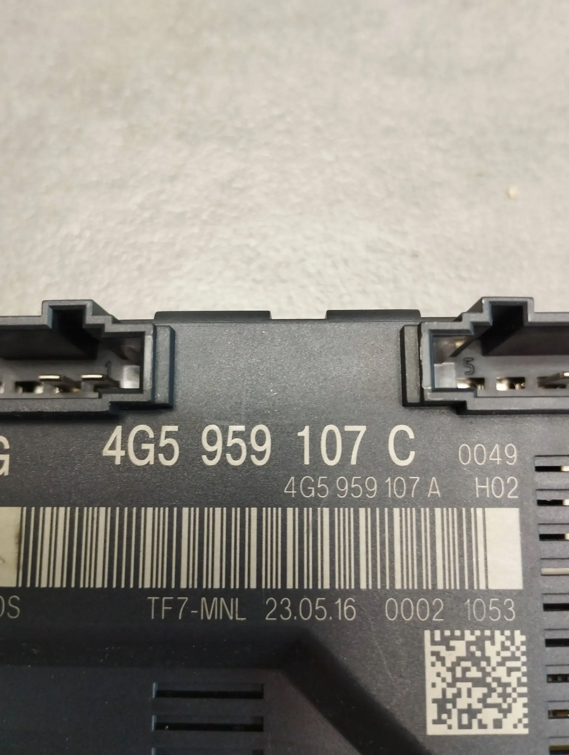 Audi A6 C7 4G control unit module bonnet rear part 4G5959107C