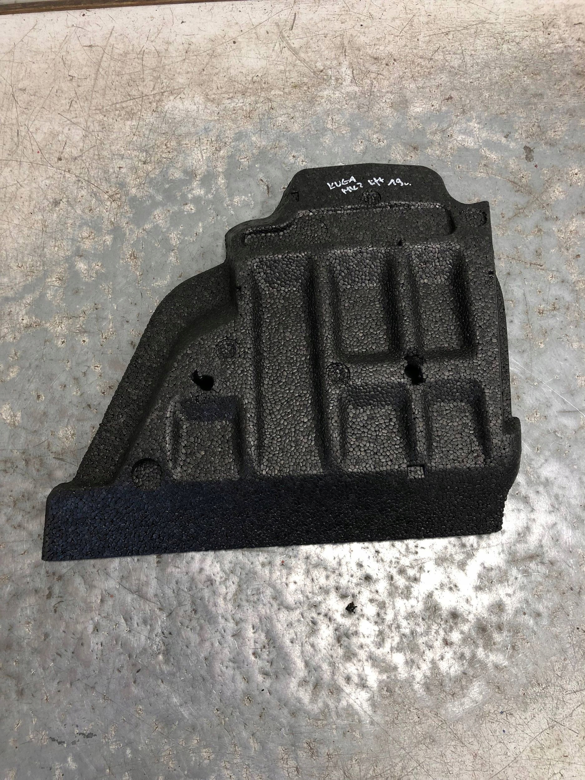 polystirene boot FORD KUGA MK2 LIFT AM51-R01688-A