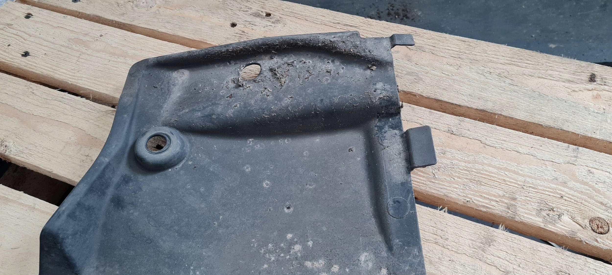A4 B9 8W S4 cover chassis right right front 8W0825202 A5 8W