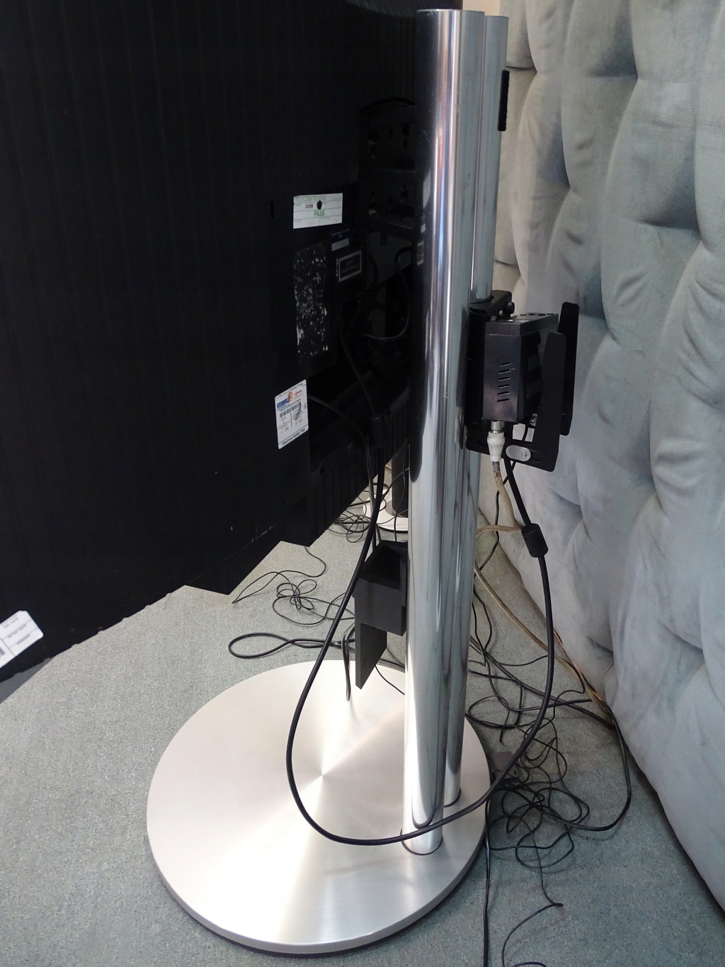 Motorstand, noga do B&O Beovision 7-40 . 0223 Kod producenta B&O