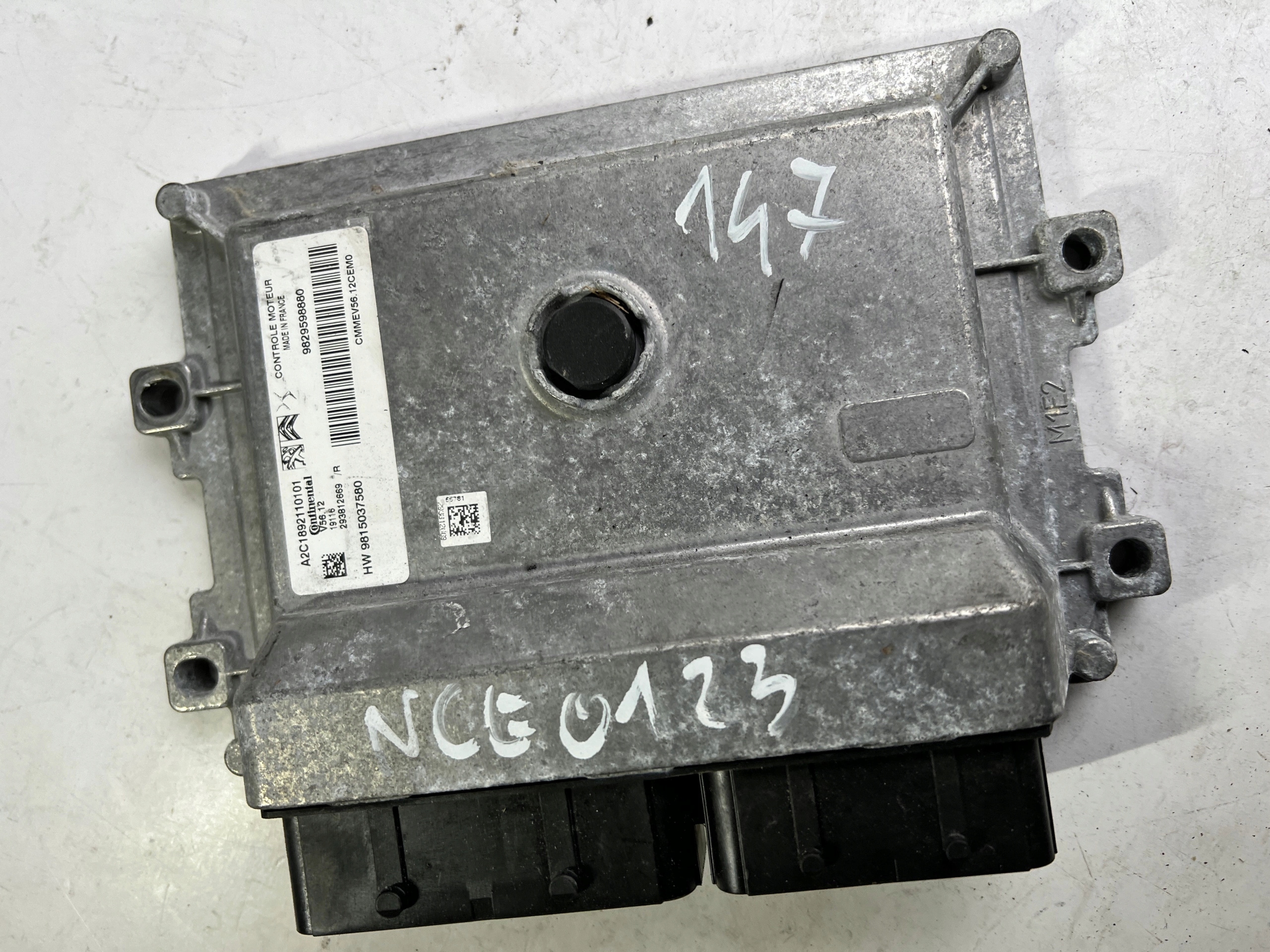 PEUGEOT ECU 9829598880 HW 9815037580 Computer A2C1