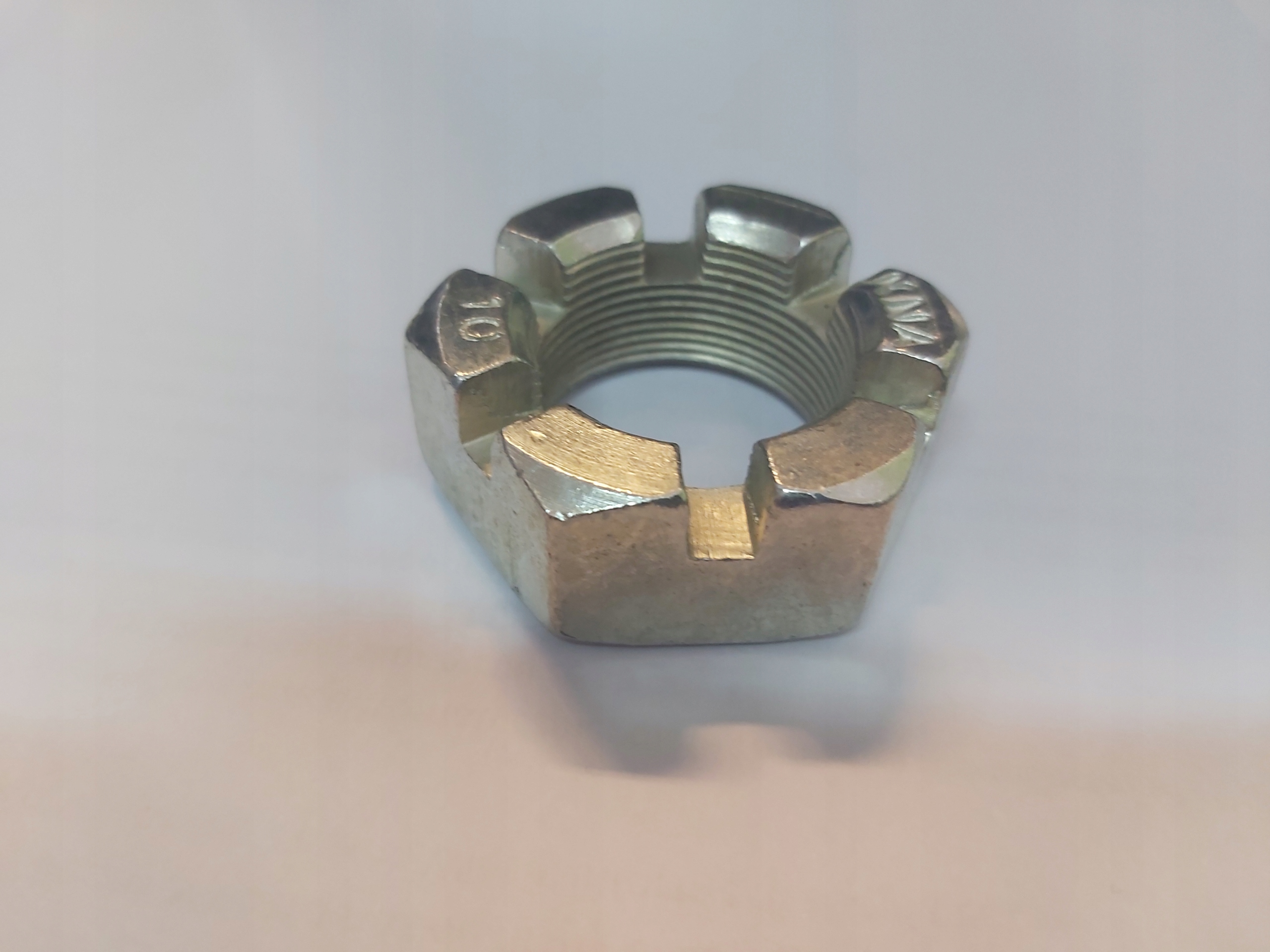 KAMAZ NAKRĘTKA DRĄŻKA REAKCYJNEGO M32x1,5 LUBLIN