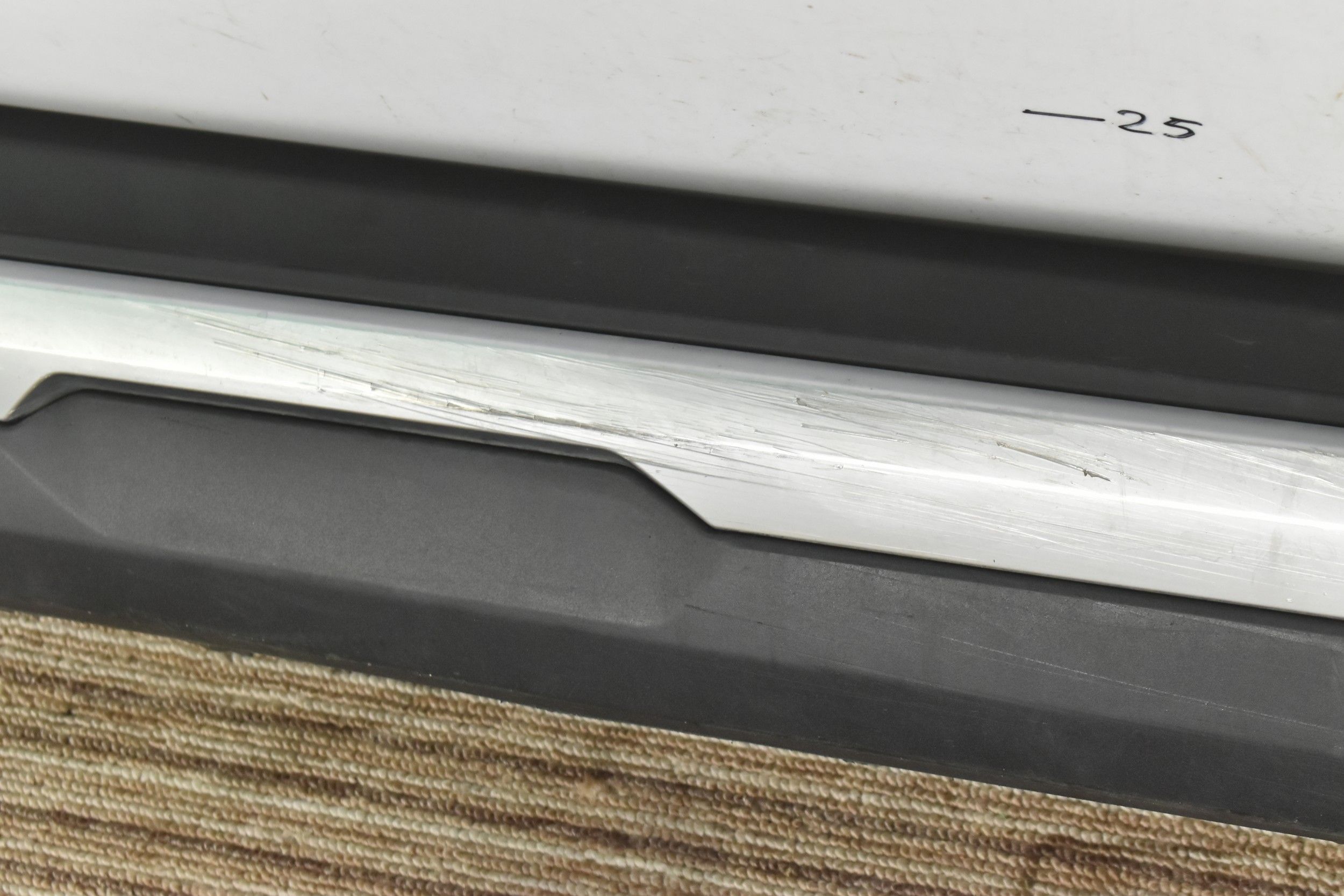 LISTWA PROGOWA LEWA ŚLIZG 7468829 BMW X5 G05 Typ samochodu Samochody osobowe