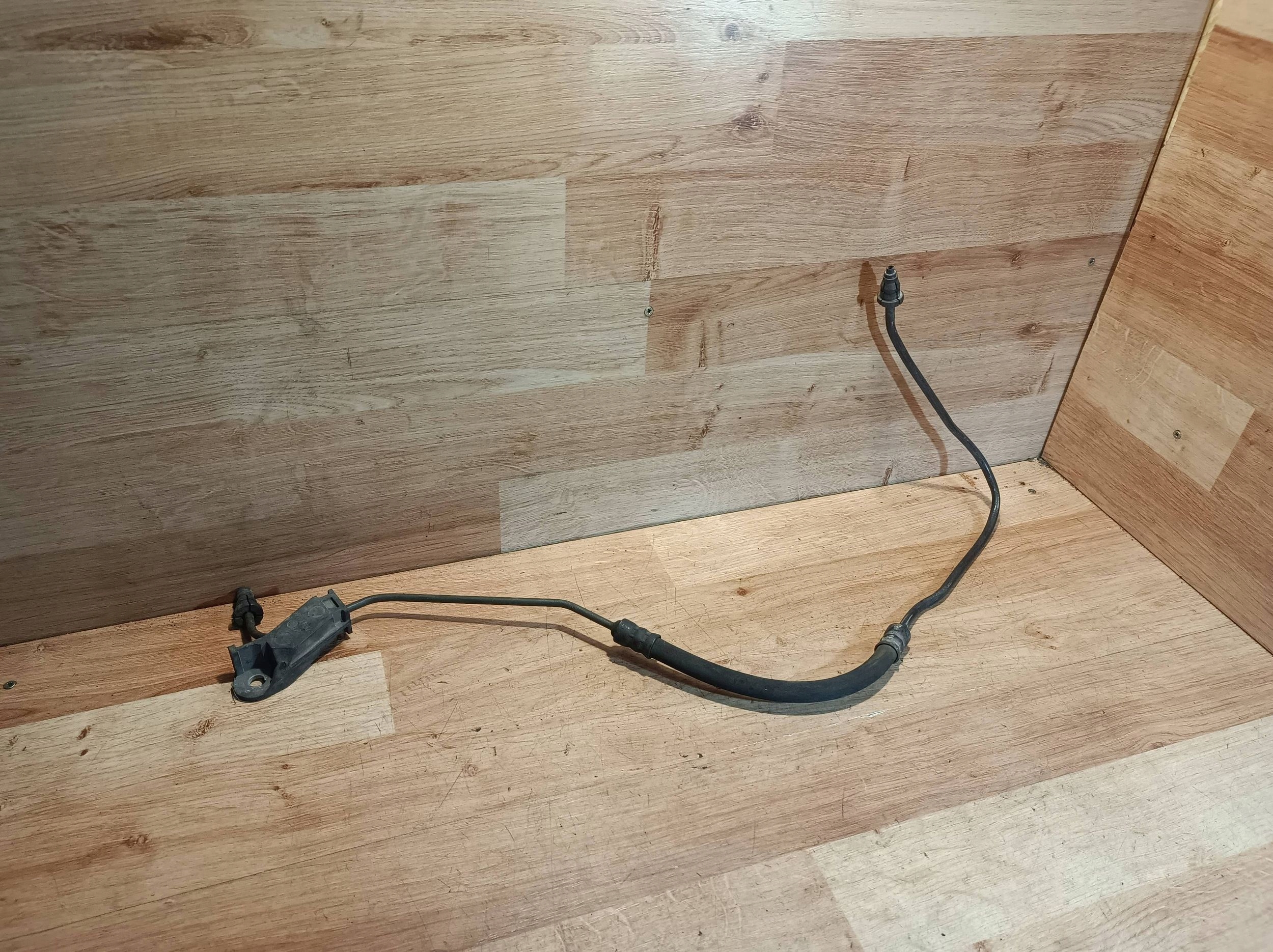 Przewód sprzęgła Citroen C4 PSA 9680670080