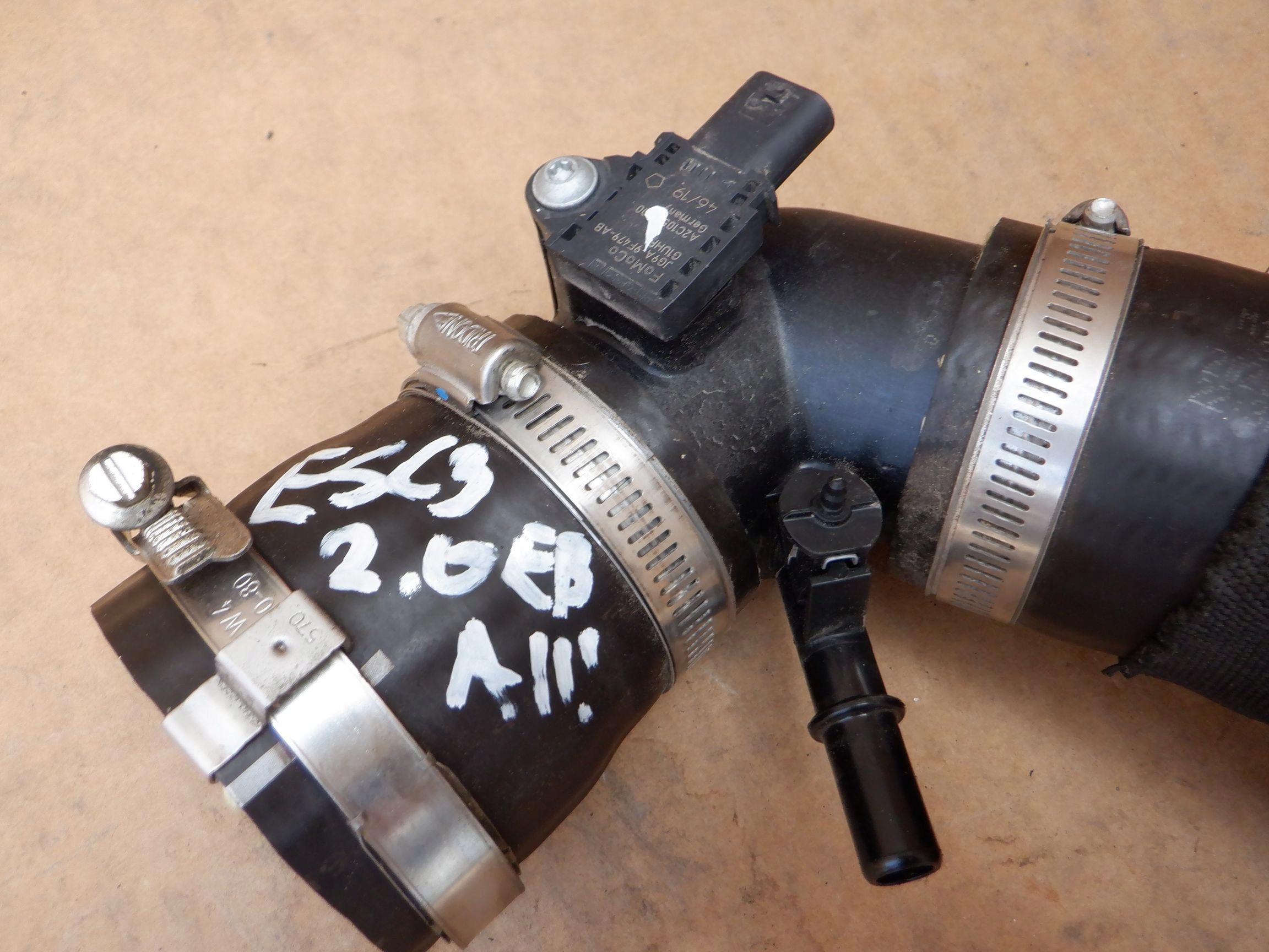 PRZEWOD POWIETRZA FORD ESCAPE MK4 2 0 ECOBOOST Producent czesci Ford OE