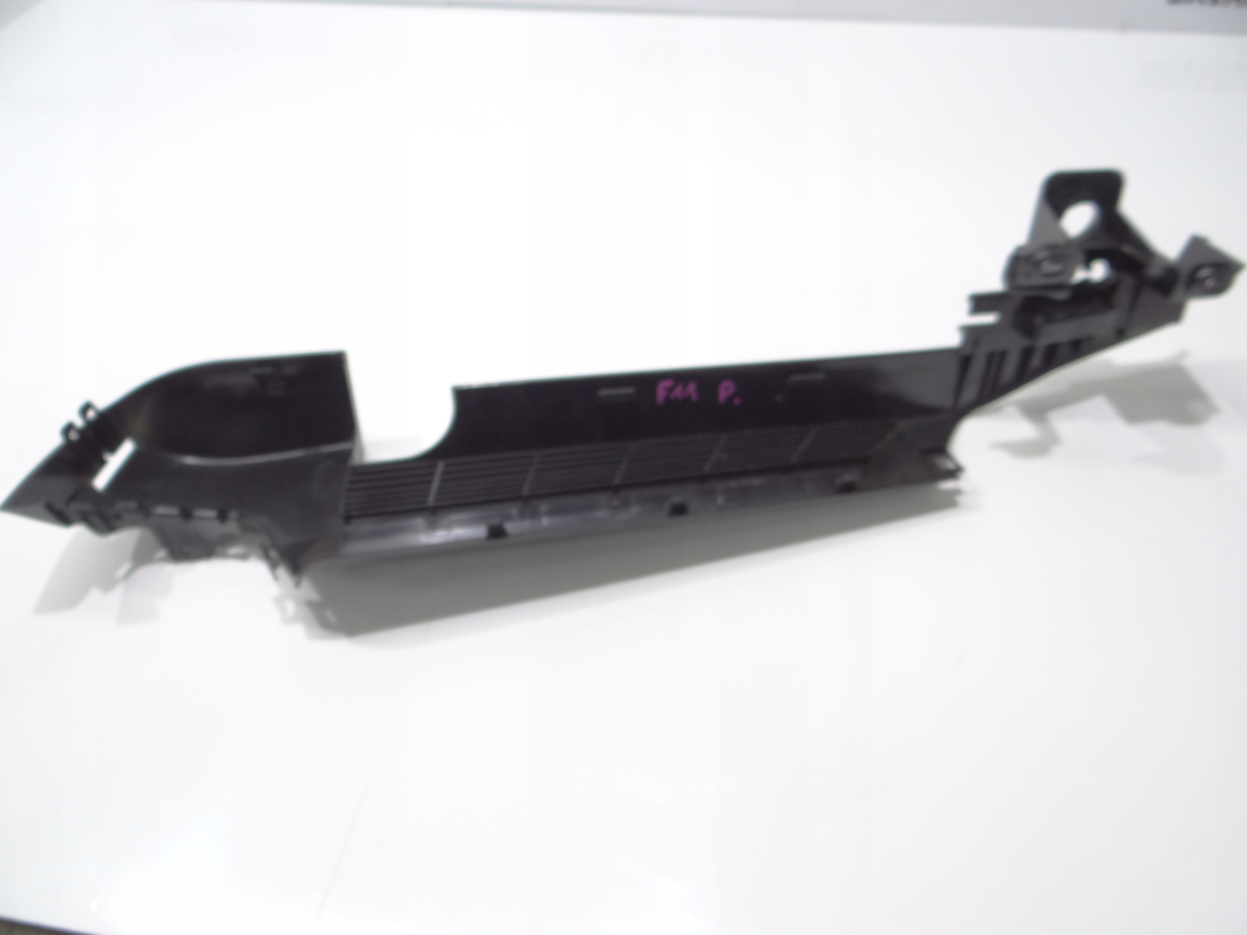 cover BOCZKA boot right BMW F11 9168484