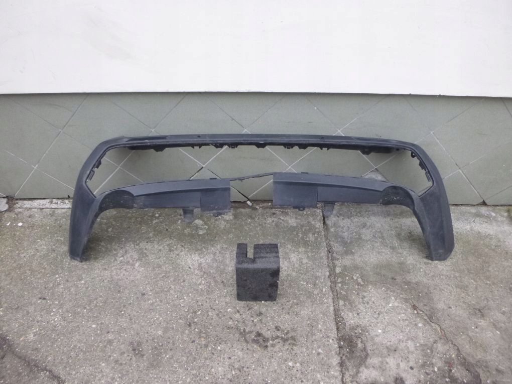 Toyota RAV4 RAV 4 V 19- bumper rear