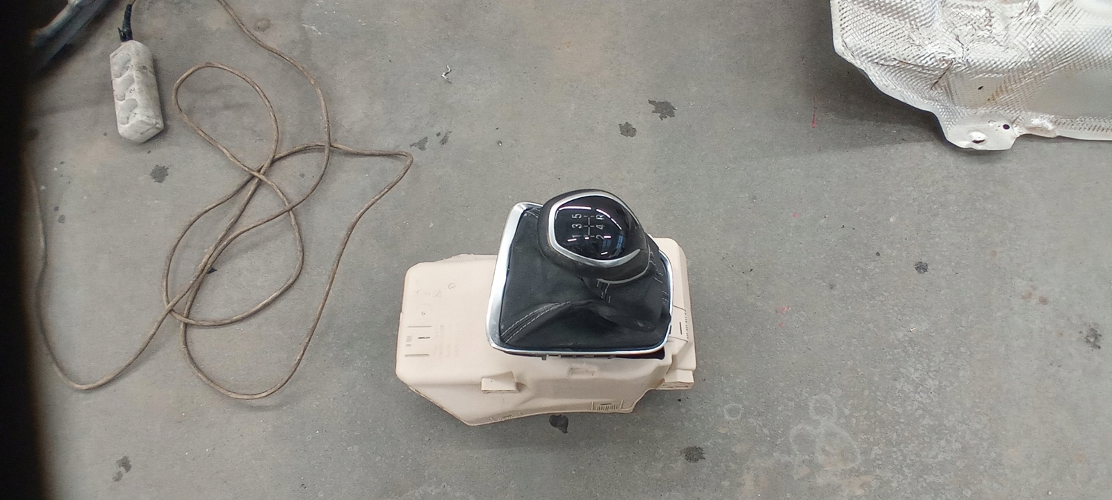 9828239980 - Opel Corsa F важіль перемикання передач