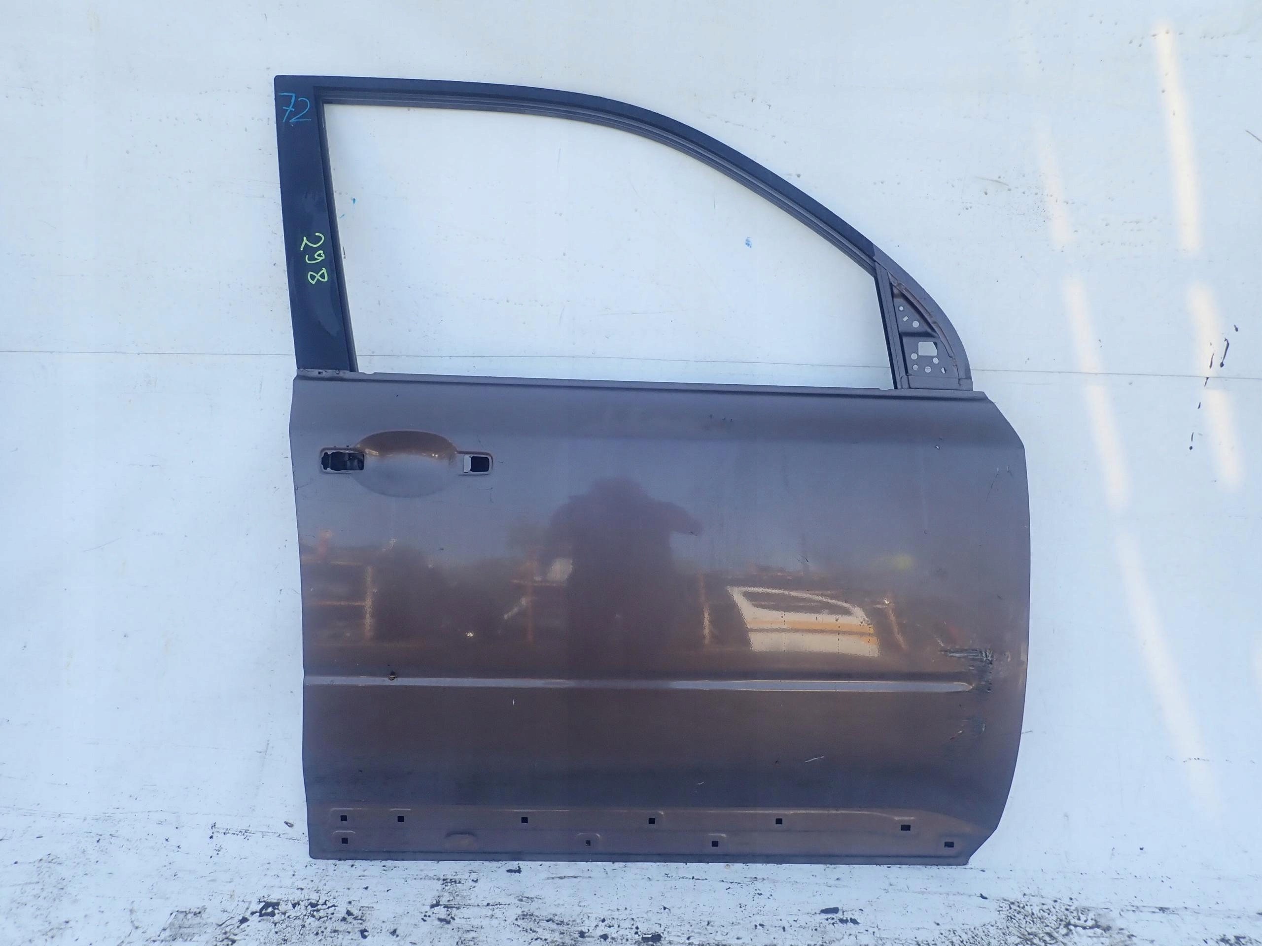 NISSAN X-TRAIL II 2 T31 08-13 door front right