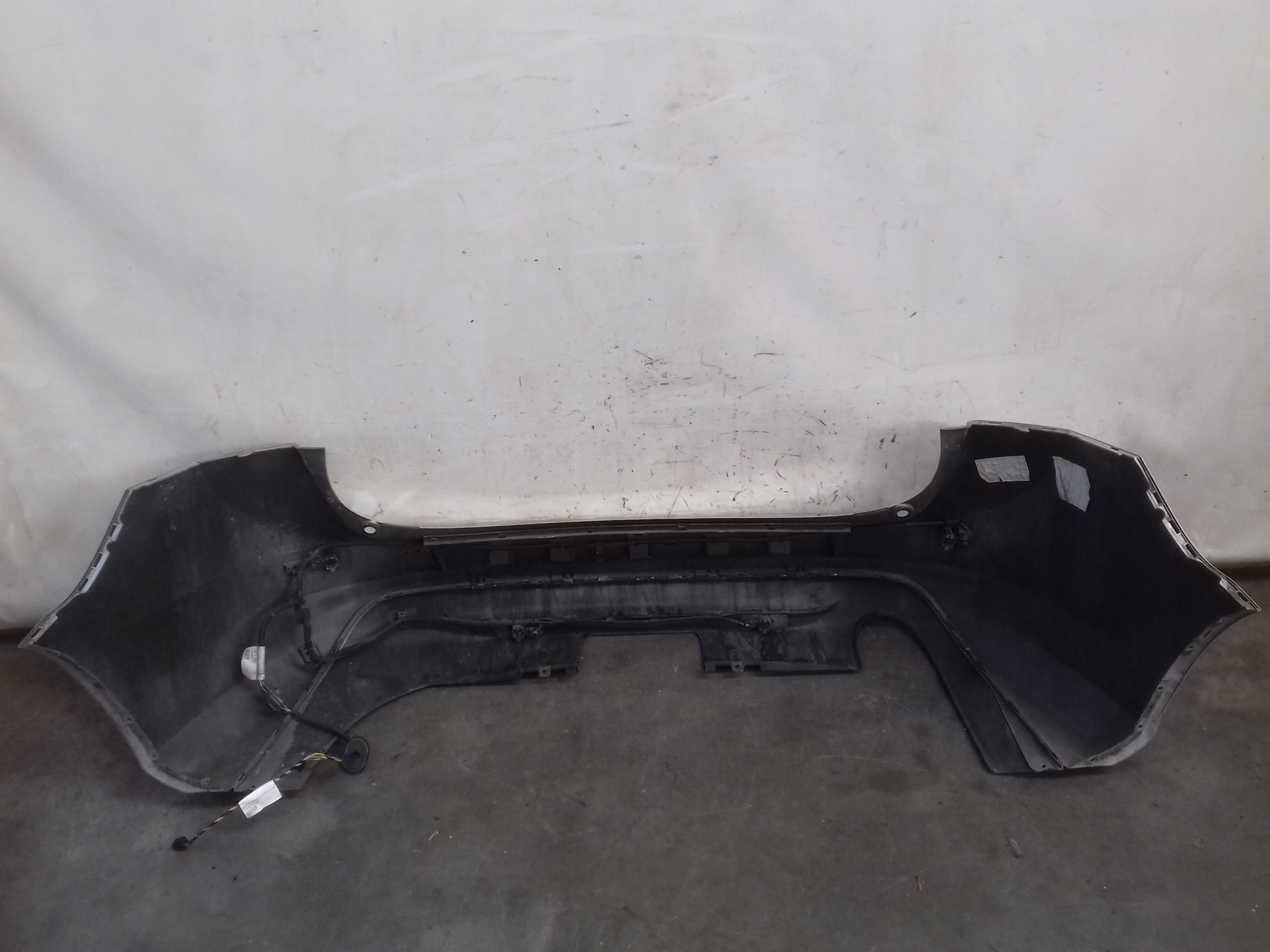bumper rear part PDC 481-16 Volvo V60