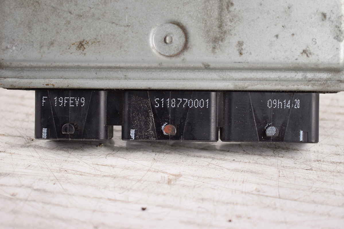 computer control unit NISSAN QASHQAI J10 23710JD59C