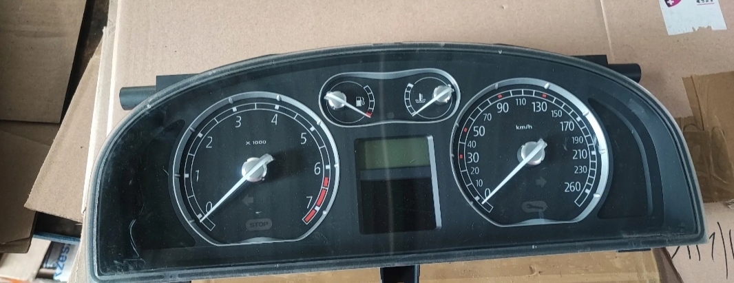Renault Laguna II 2 02-07 LICZNIK ZEGARY OBROTOMIERZ OE 8200291332