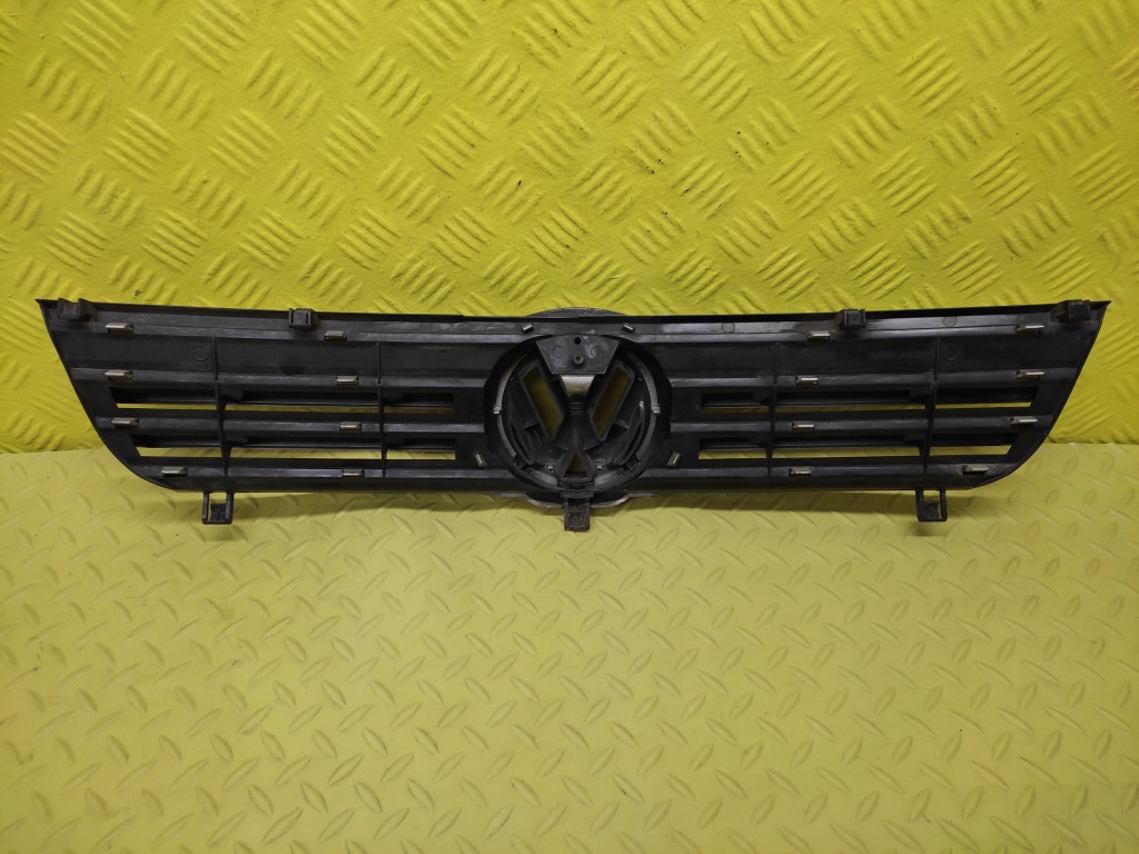 VW POLO III LIFT maska