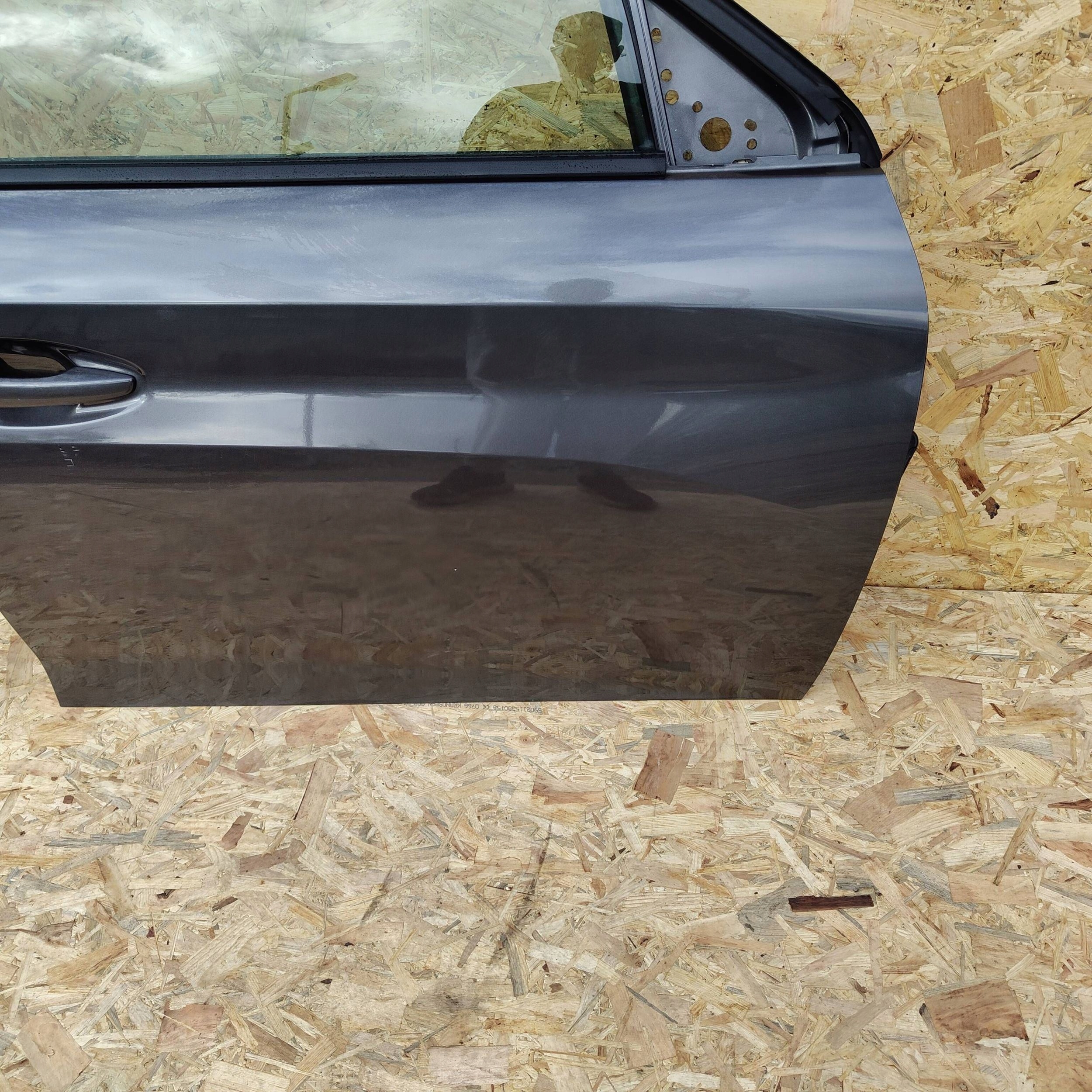 Peugeot 208 2022 front side right door front EVL EVLC