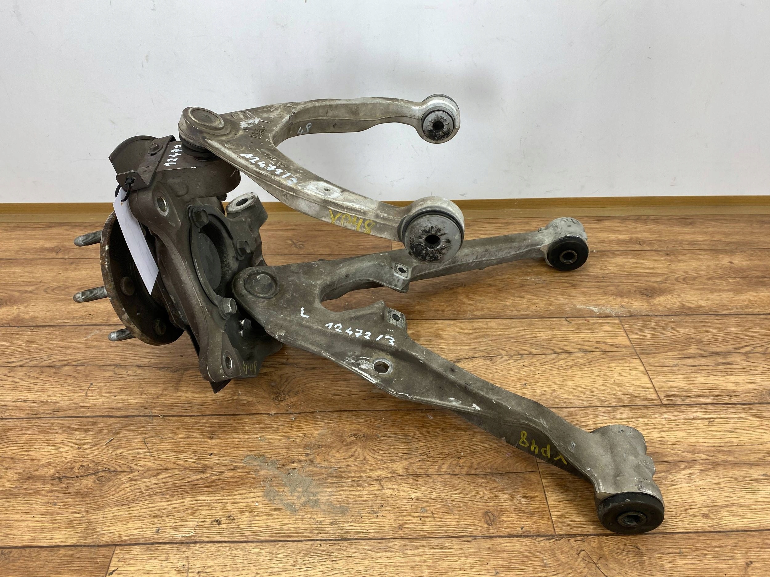 sususpension front complete left Cadillac Escalade IV 2015+