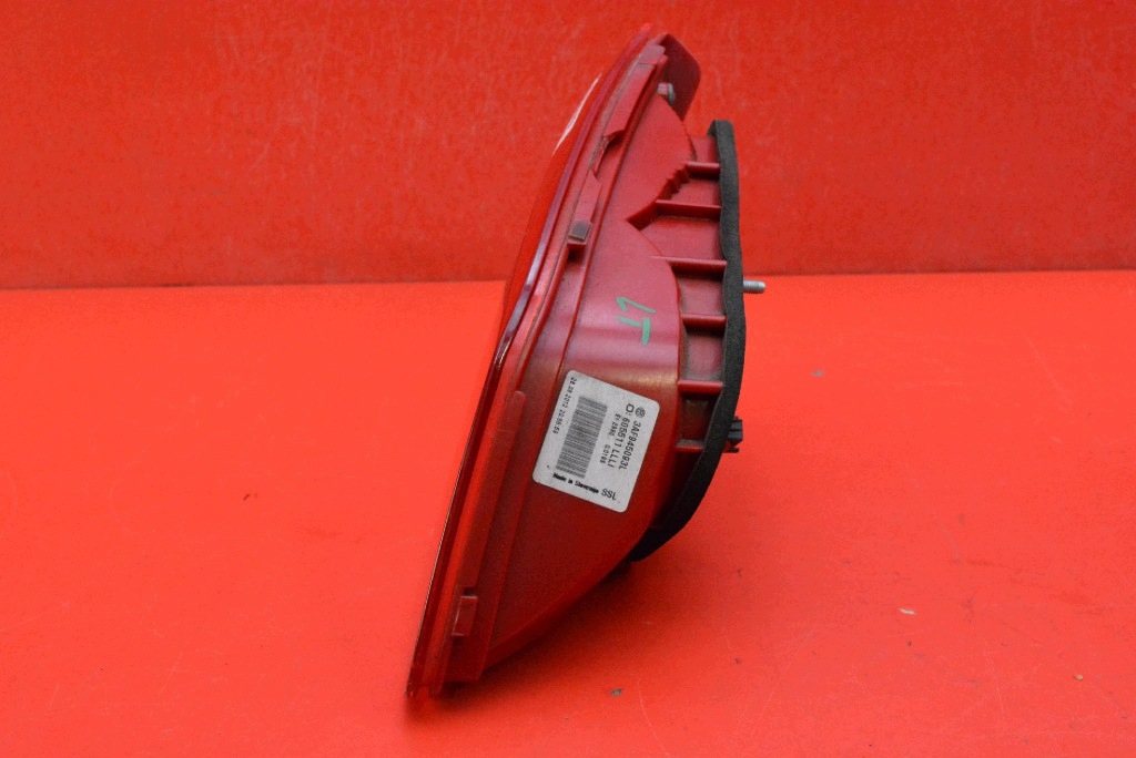 light left rear part rear 3AF945093L VW PASSAT B7 KOMBI 10-15