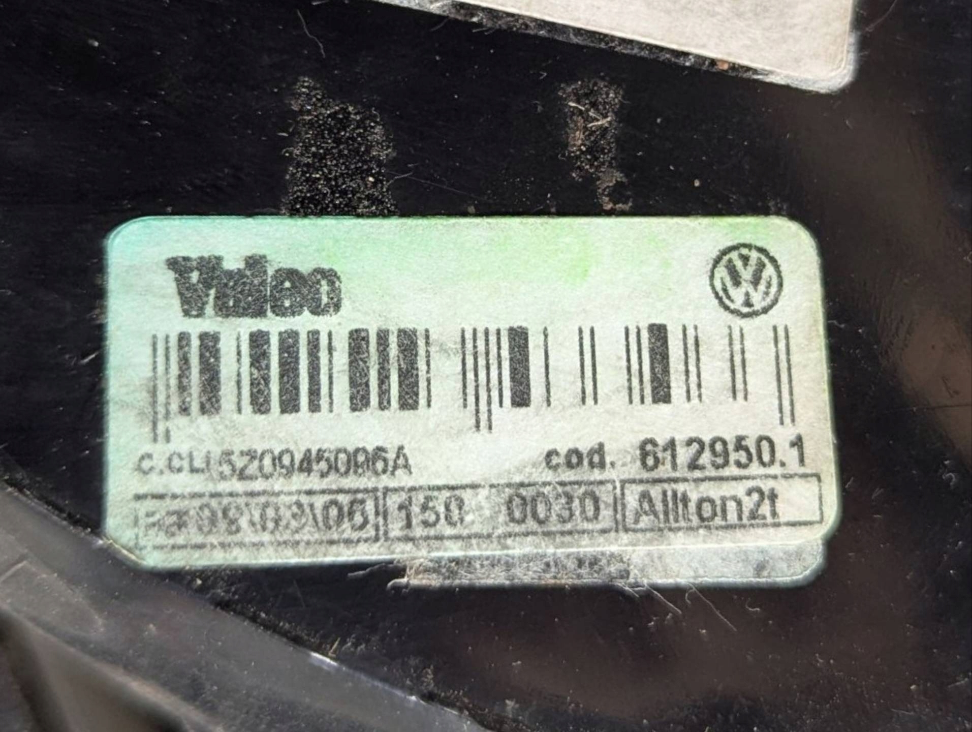 light rear right side Volkswagen Fox 2 5Z 2006 5Z0945096A