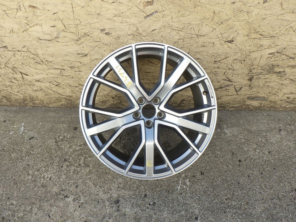 AUDI E-TRON 4KE 9,5 J 5 x 112 21'' ET36 4KE601025 C disk hliníkový