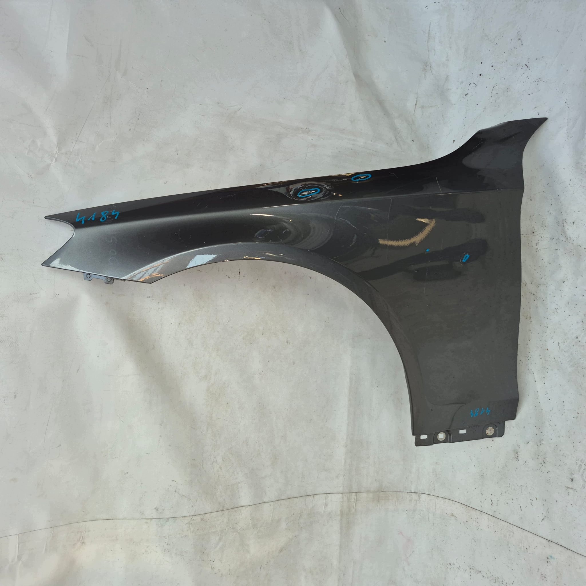 MERCEDES E-KLASA W213 16- fender left front front