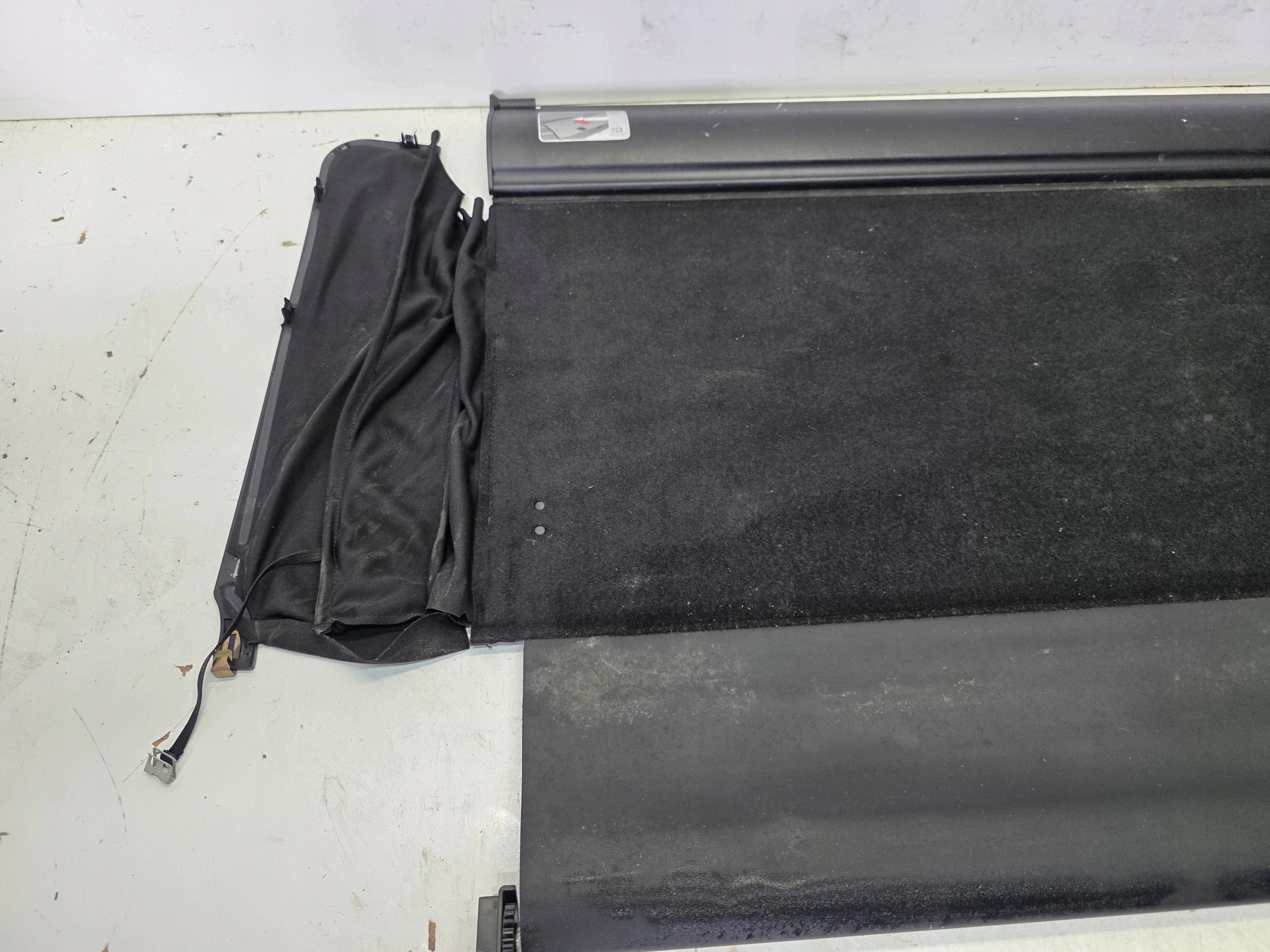 blinds covering roofs boot AUDI A5 8T CABRIO 8F0863491