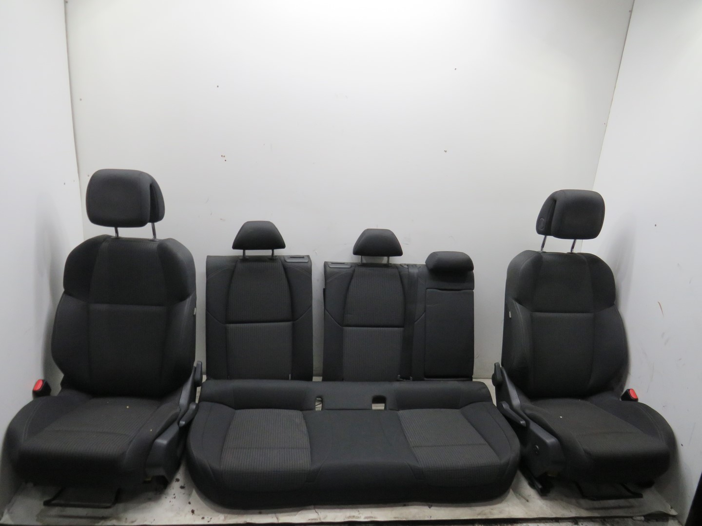 КРІСЛО СИДІННЯ ДИВАН КОМПЛЕКТ PEUGEOT 508 SW