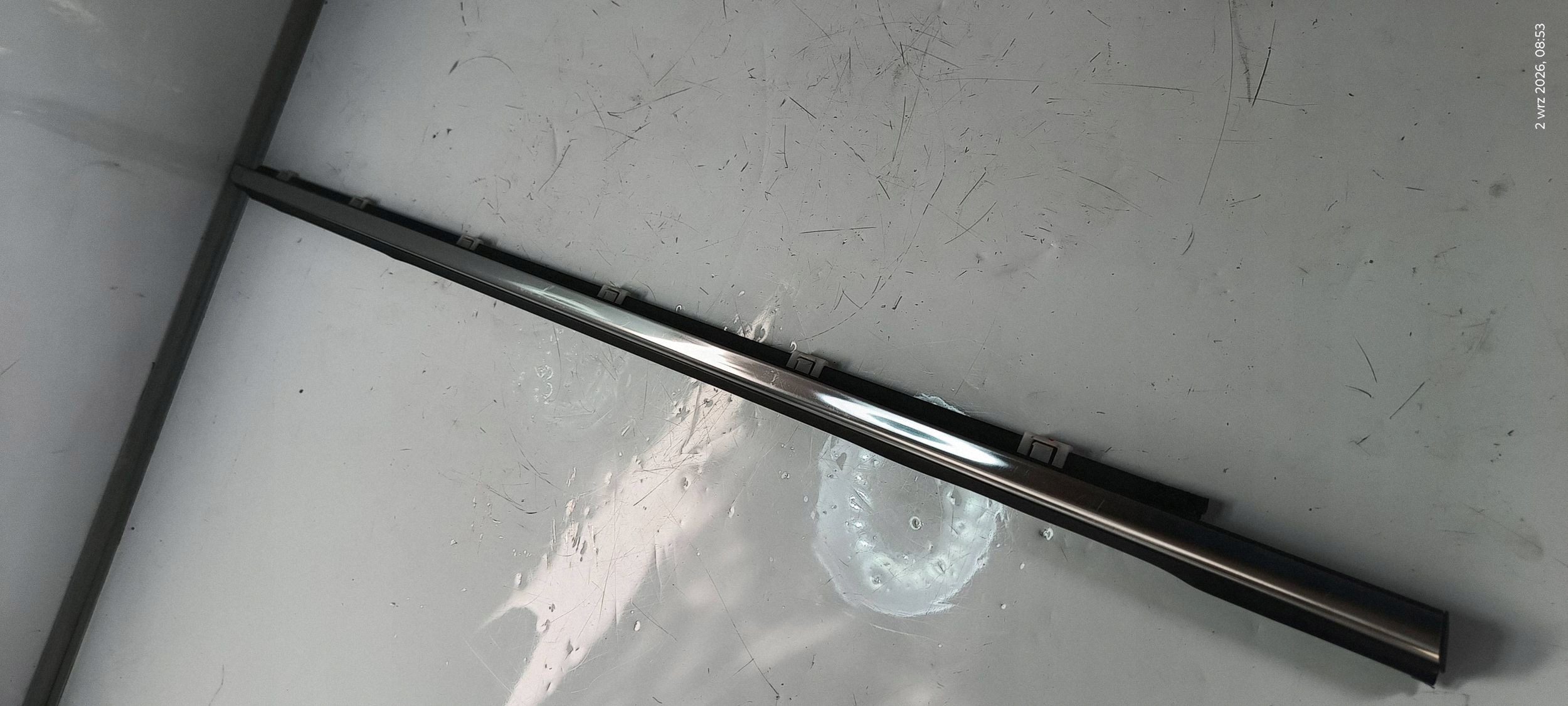 KIA RIO IV moulding dust door right front CHROM 2017