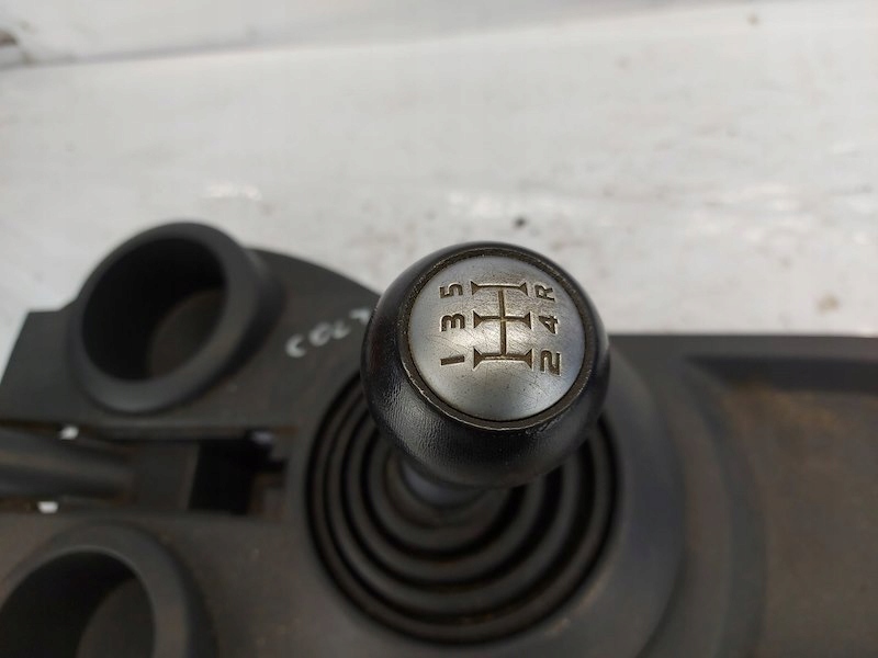 корпус тунель середина кулиса 8011A288 mitsubishi Colt 6 VI (Z30) РЕСТАЙЛИНГ