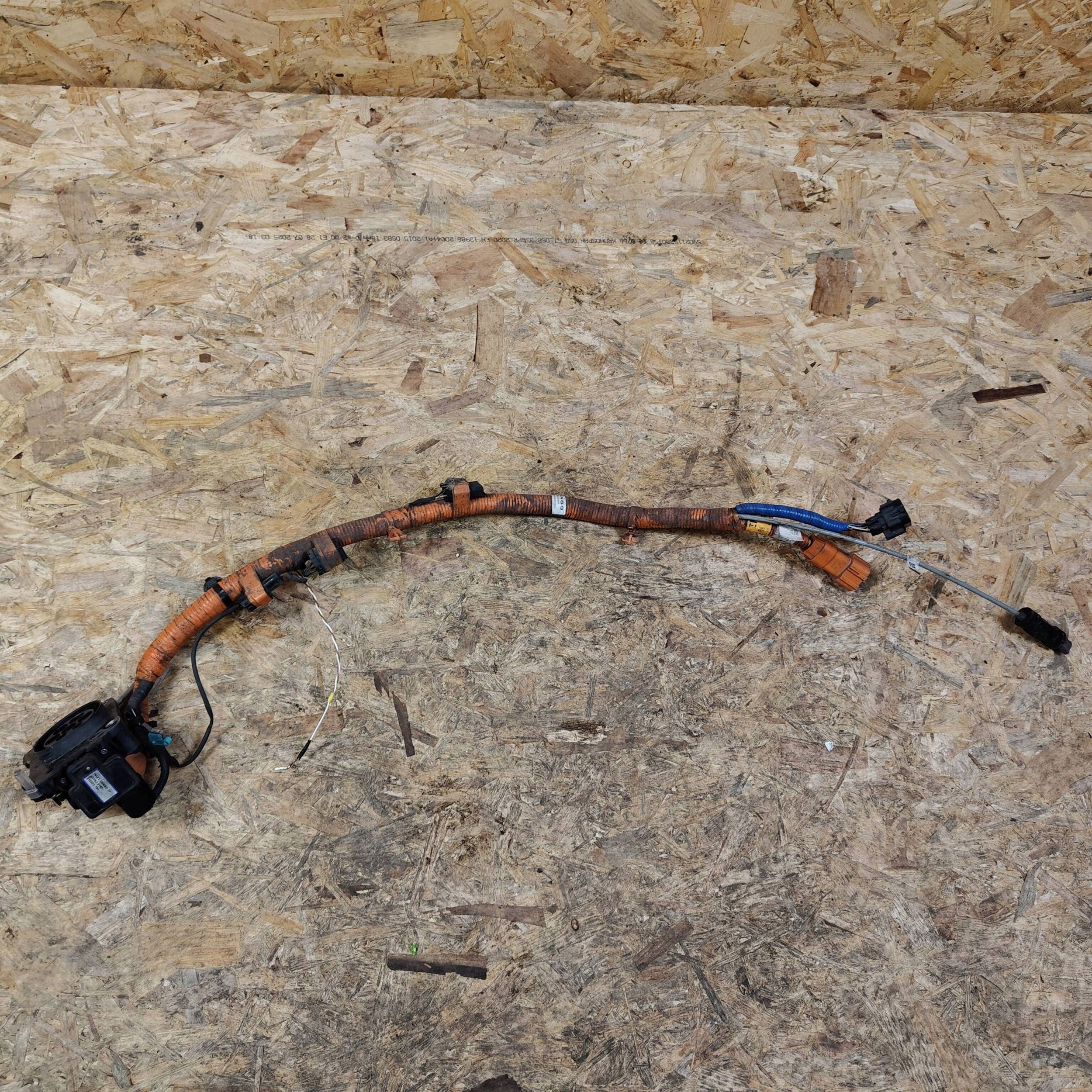Adapter, Stecker ladowania pojazdu elektrisch vorne KIA Xceed
