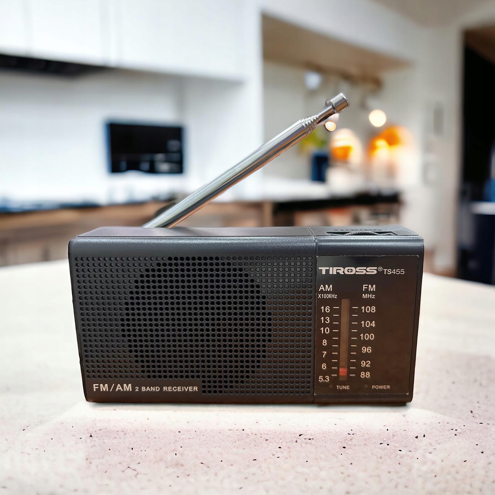 RADIO PRZENOŚNE Mini Małe FM AM TS 455 + Baterie TIROSS Model TS455