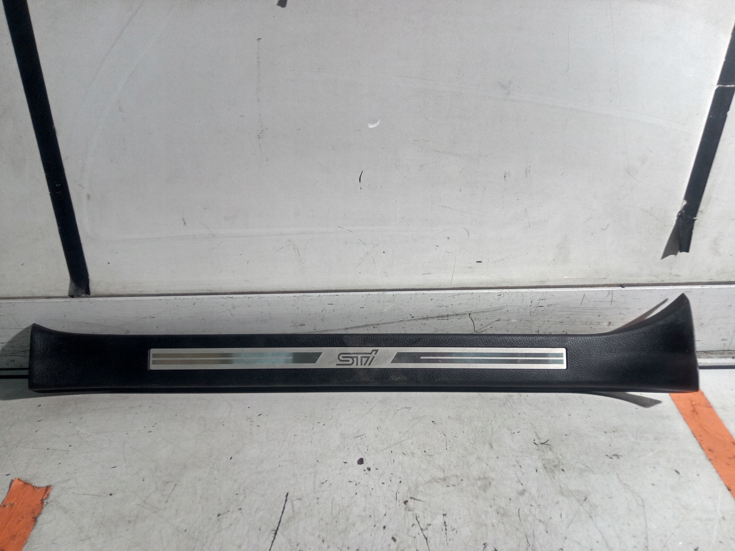 94060VA020 - SUBARU WRX STI VA НАКЛАДКА НА ПОРОГ ПЕРЕДНЯЯ ПРАВАЯ