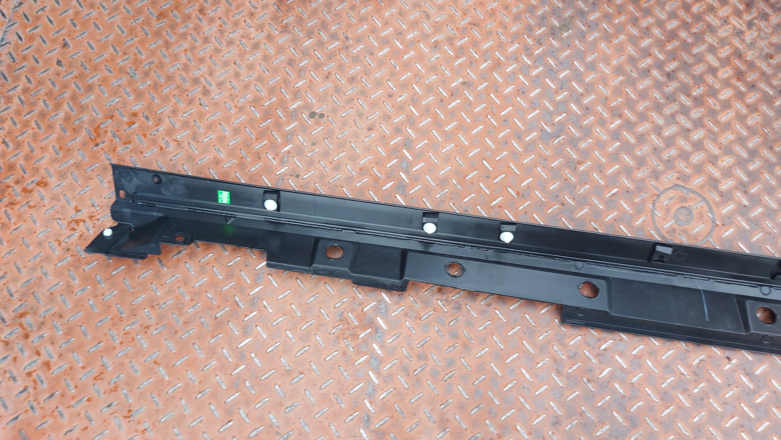 threshold moulding cap threshold left left TOYOTA HIGHLANDER IV 19