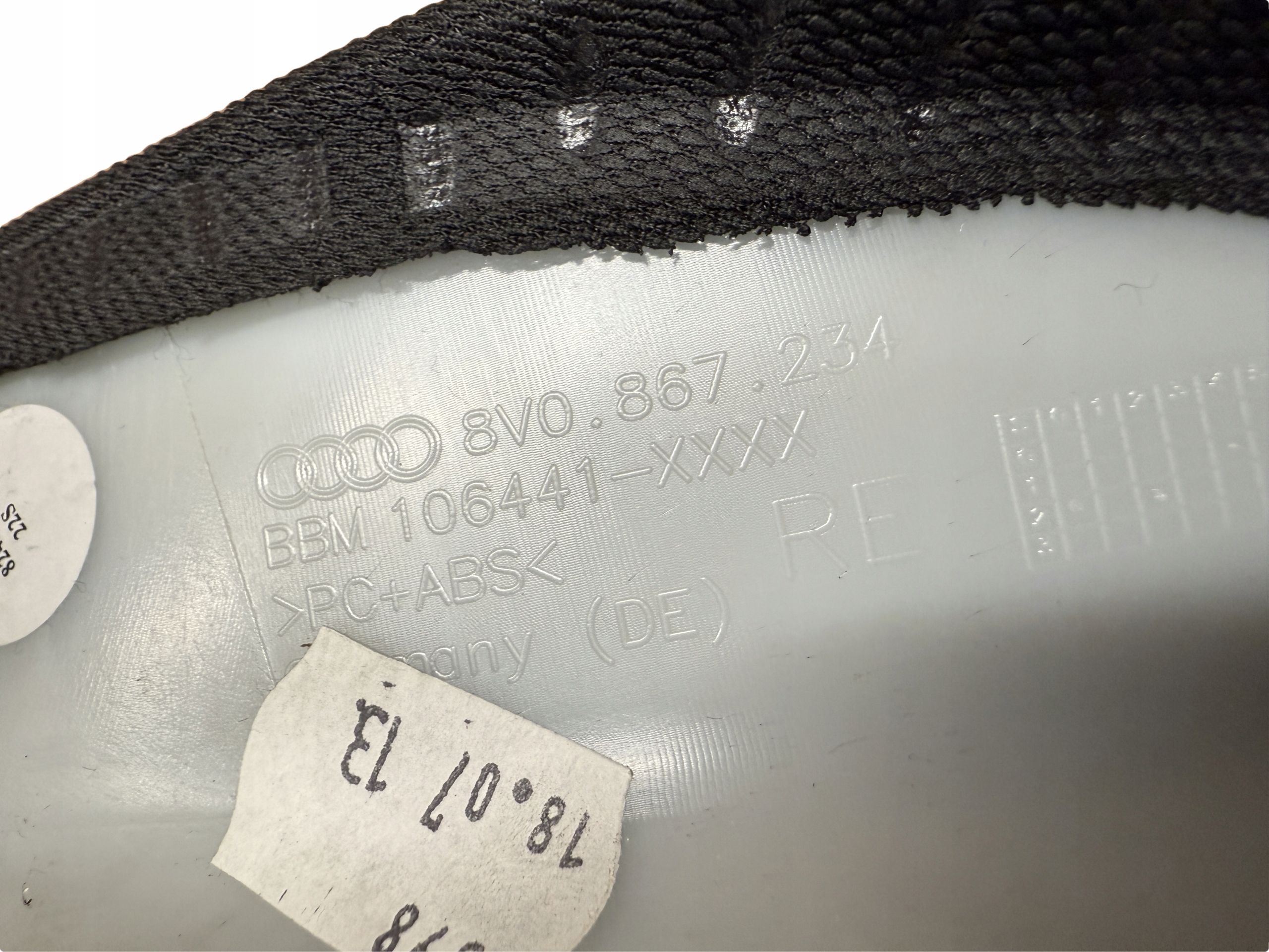 AUDI A3 8V Blende Abdeckung SLUPKA A rechts 8V0867234
