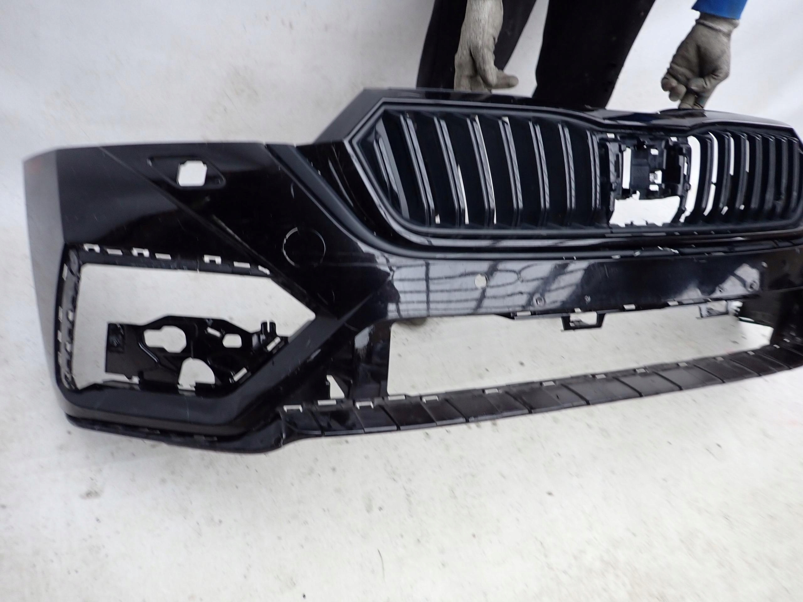 SKODA OCTAVIA IV 5E3 RS 19- bumper front front SPR PDC