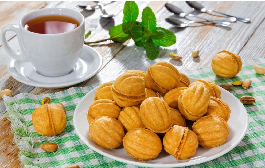 OPIEKACZ DO ORZESZKÓW FORMA DO CIASTEK ORZESZKI Model PATELNIAORZECH