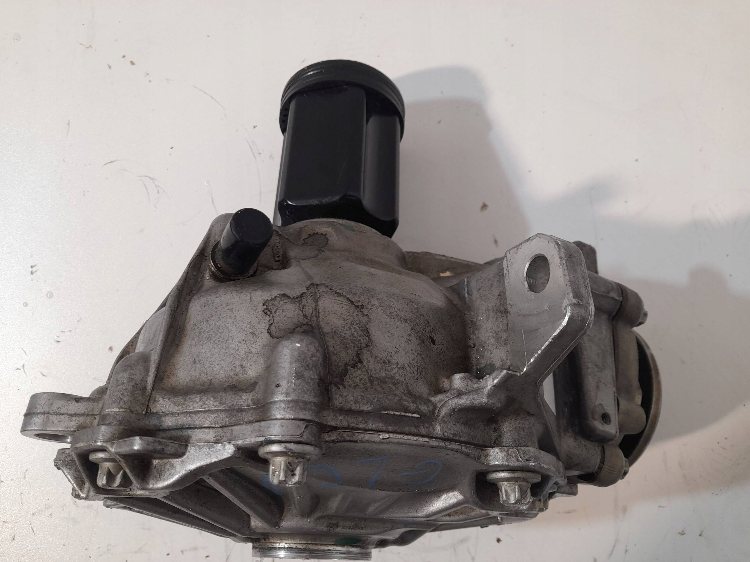 KIA Stinger 3,3 differenziale Anteriore REDUKTOR (291)